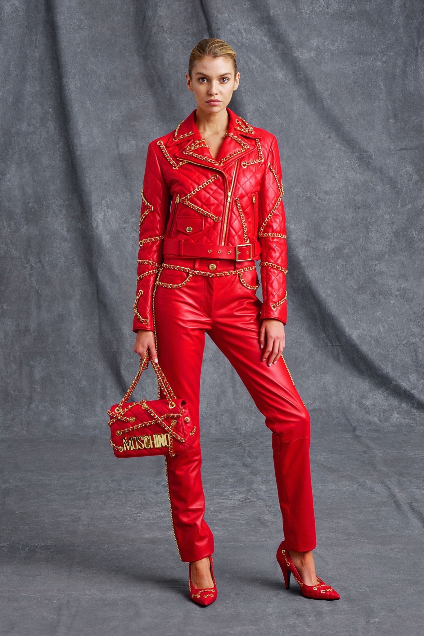 Moschino Resort 16 Look 46
