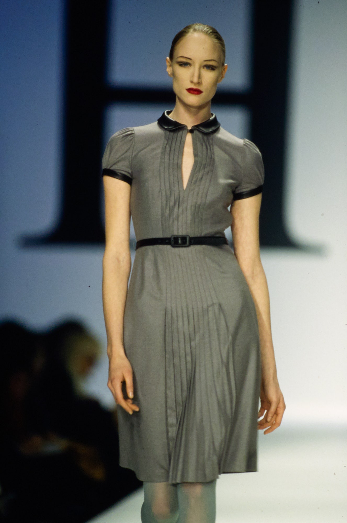 Moschino F/W 00 Look 5