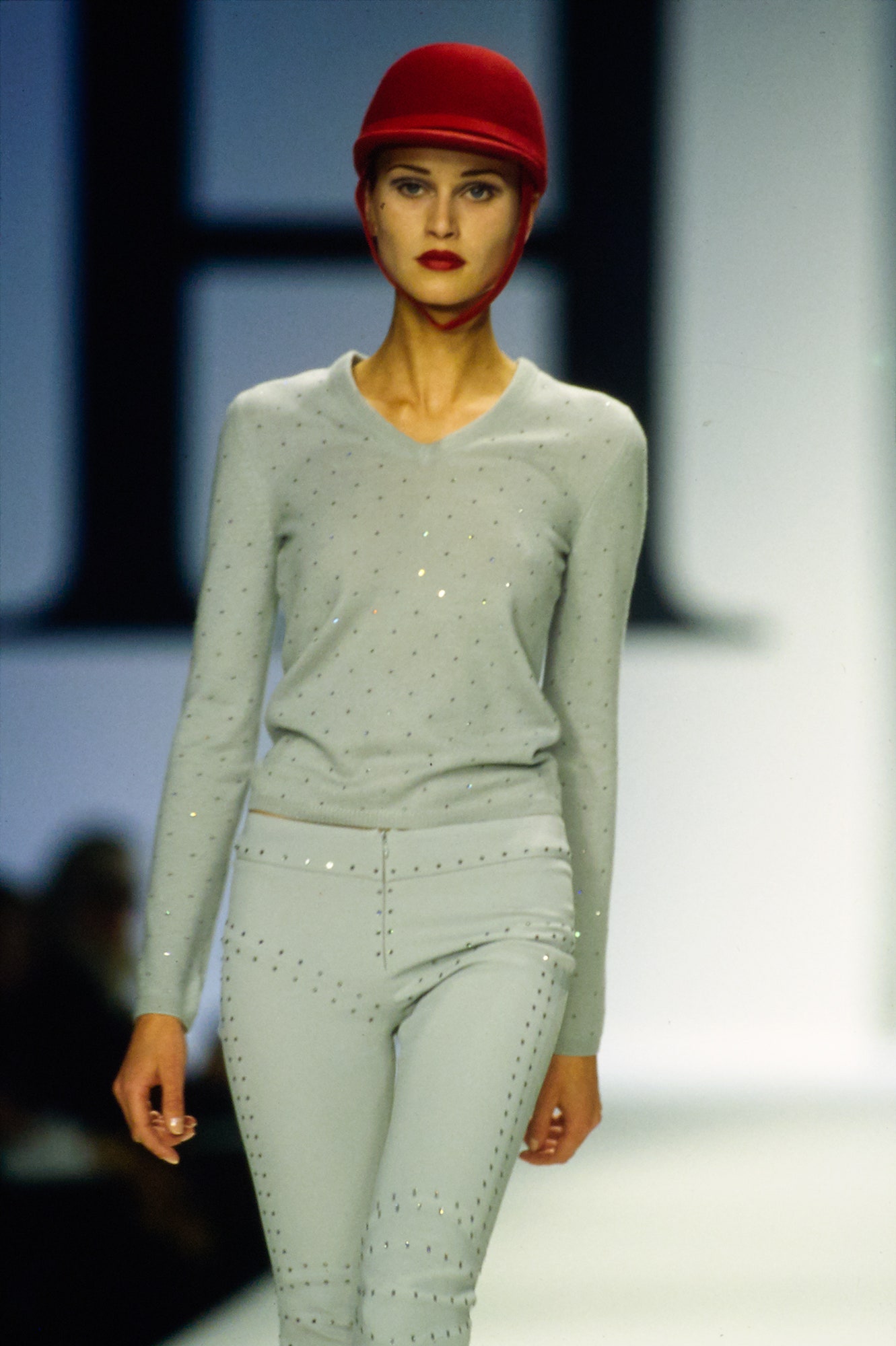 Moschino F/W 00 Look 57