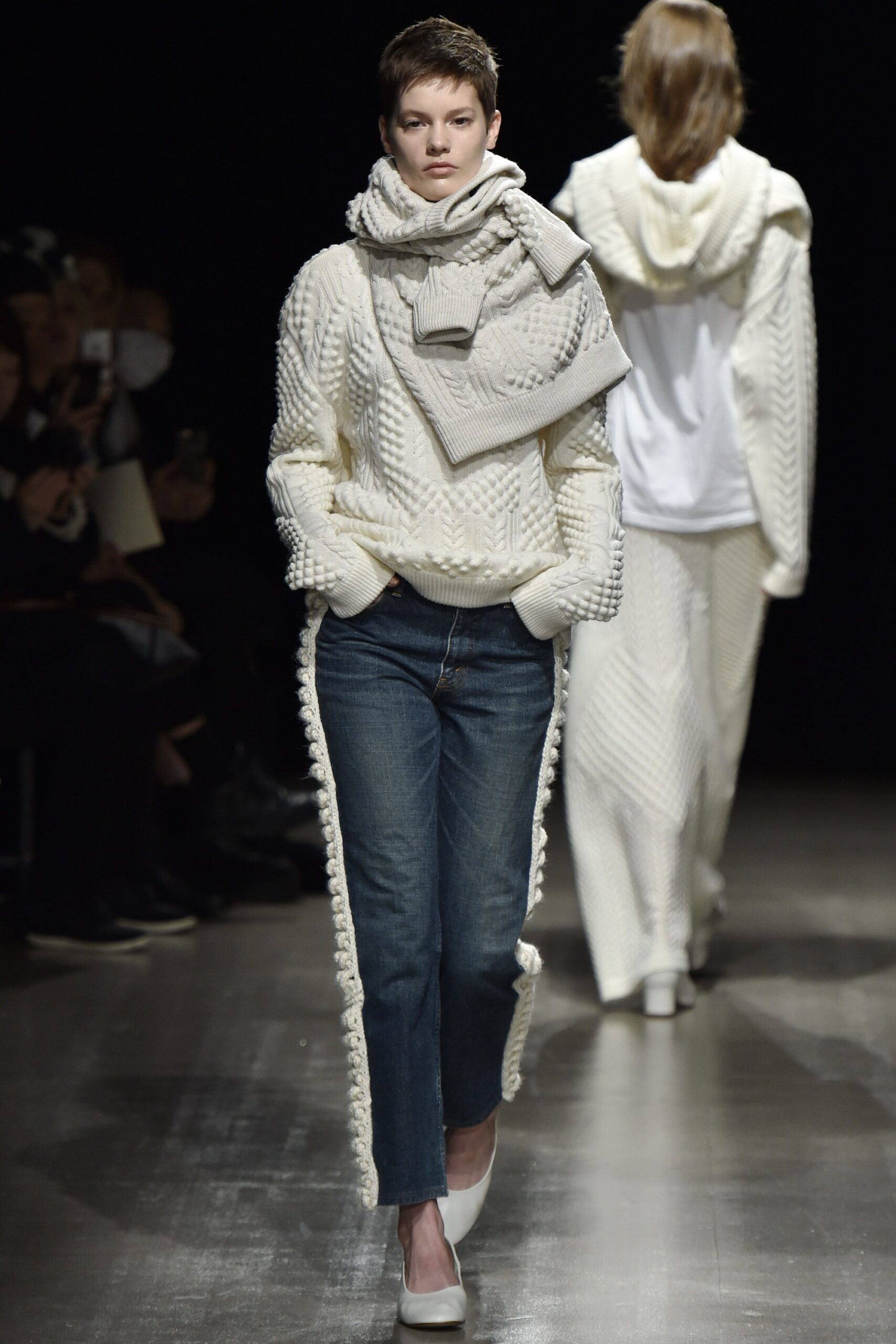 Motohiro Tanji Tokyo F/W 16 Look 16