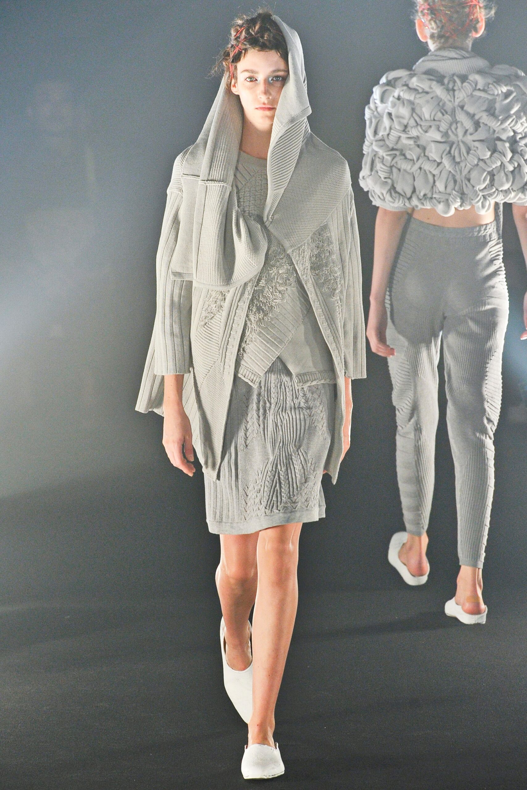 Motohiro Tanji Tokyo S/S 16 Look 10