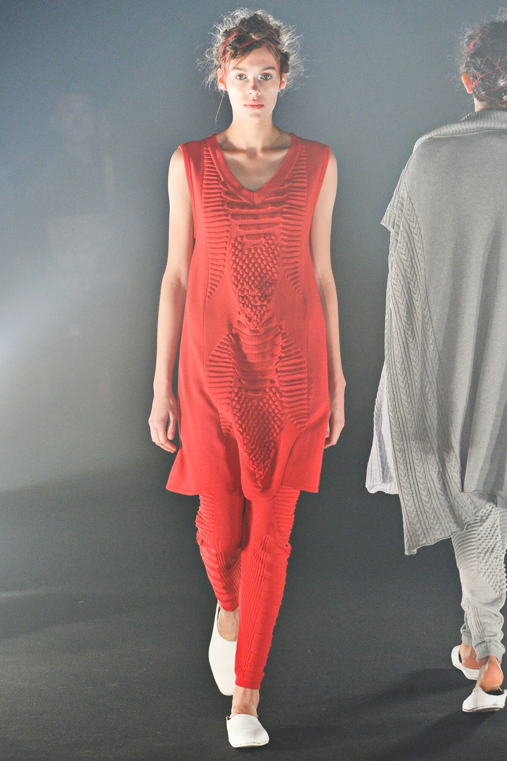 Motohiro Tanji Tokyo S/S 16 Look 13