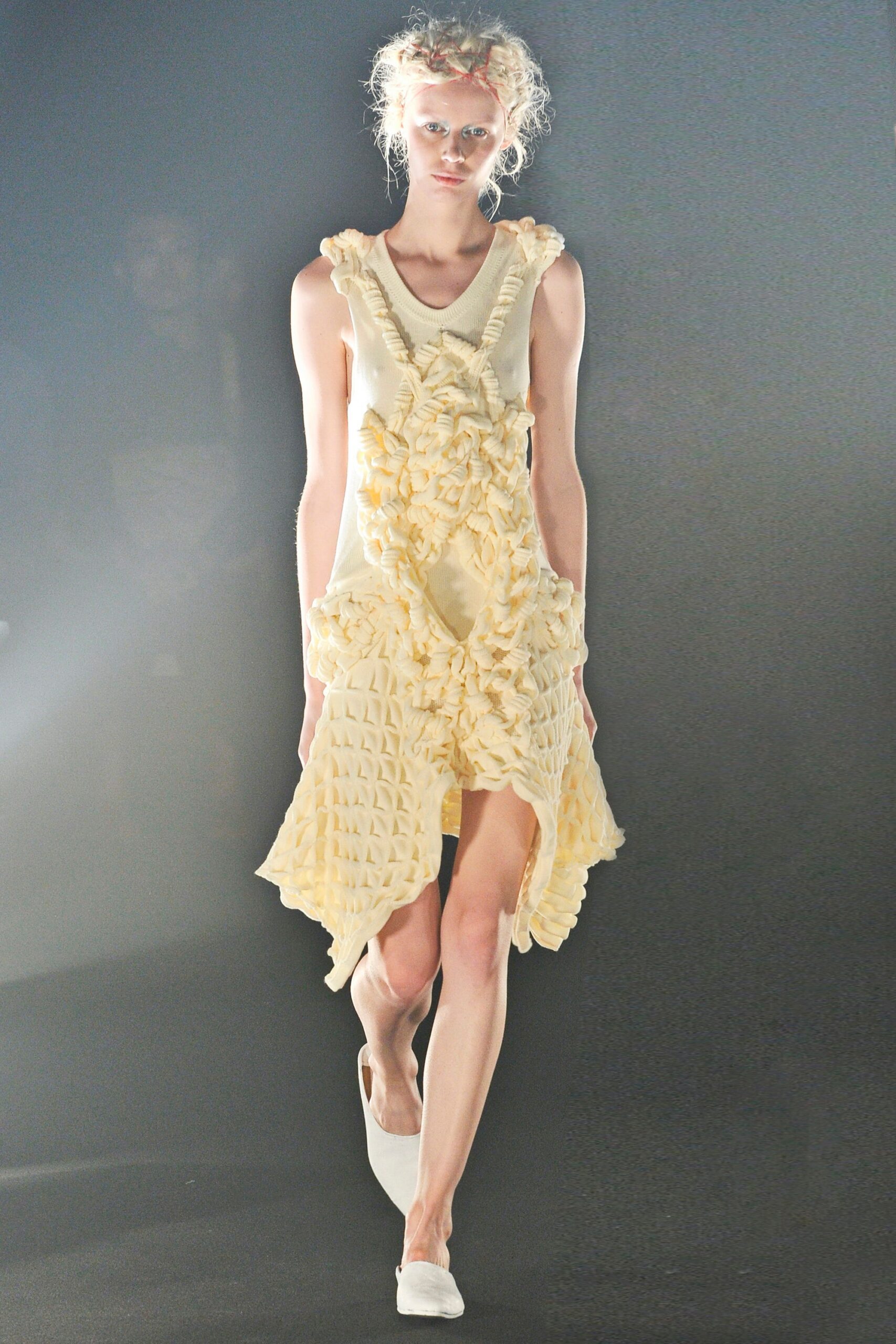 Motohiro Tanji Tokyo S/S 16 Look 18
