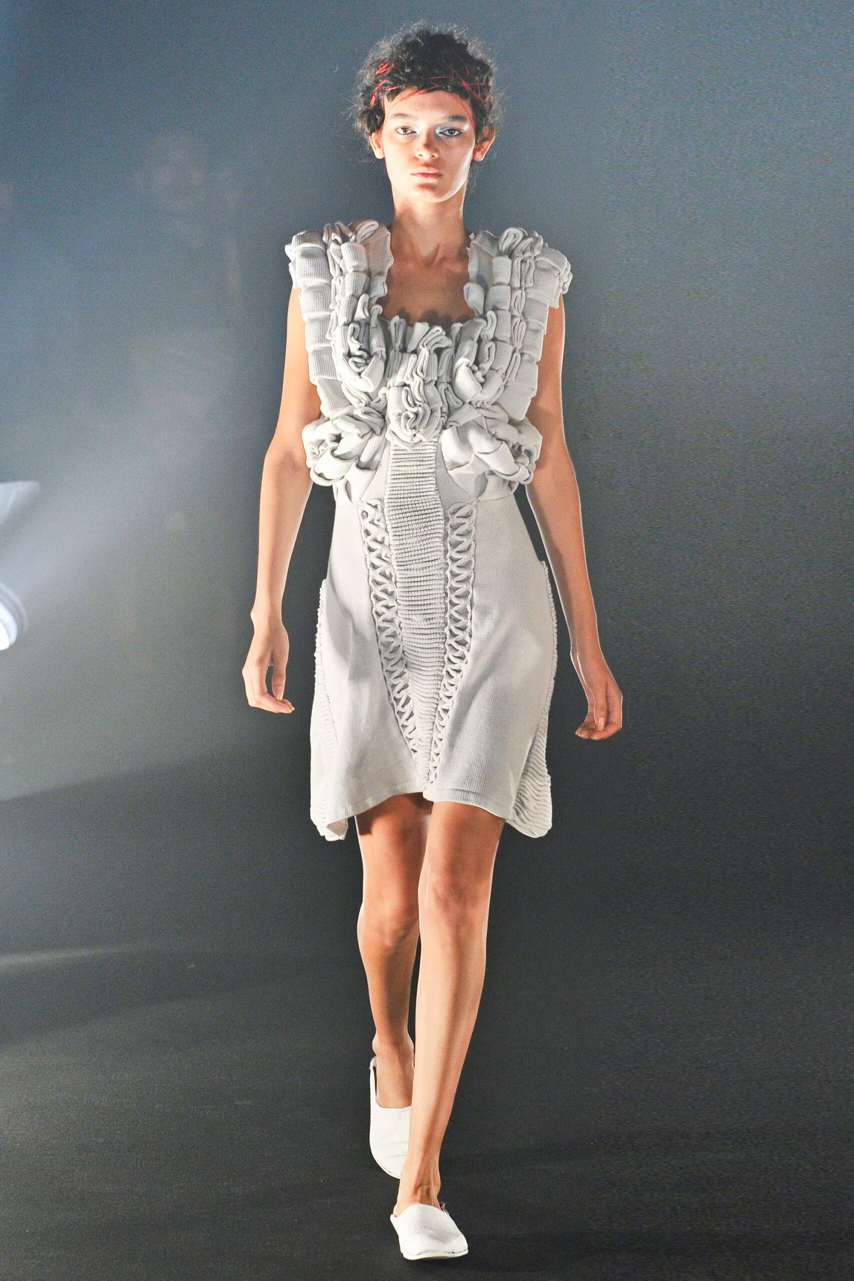 Motohiro Tanji Tokyo S/S 16 Look 19