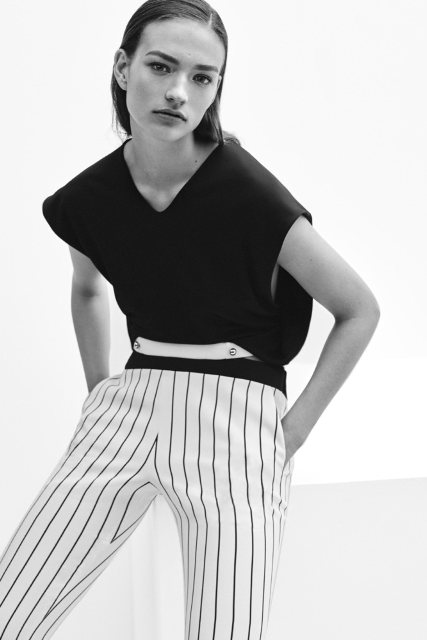 Mugler Resort 16 Look 24