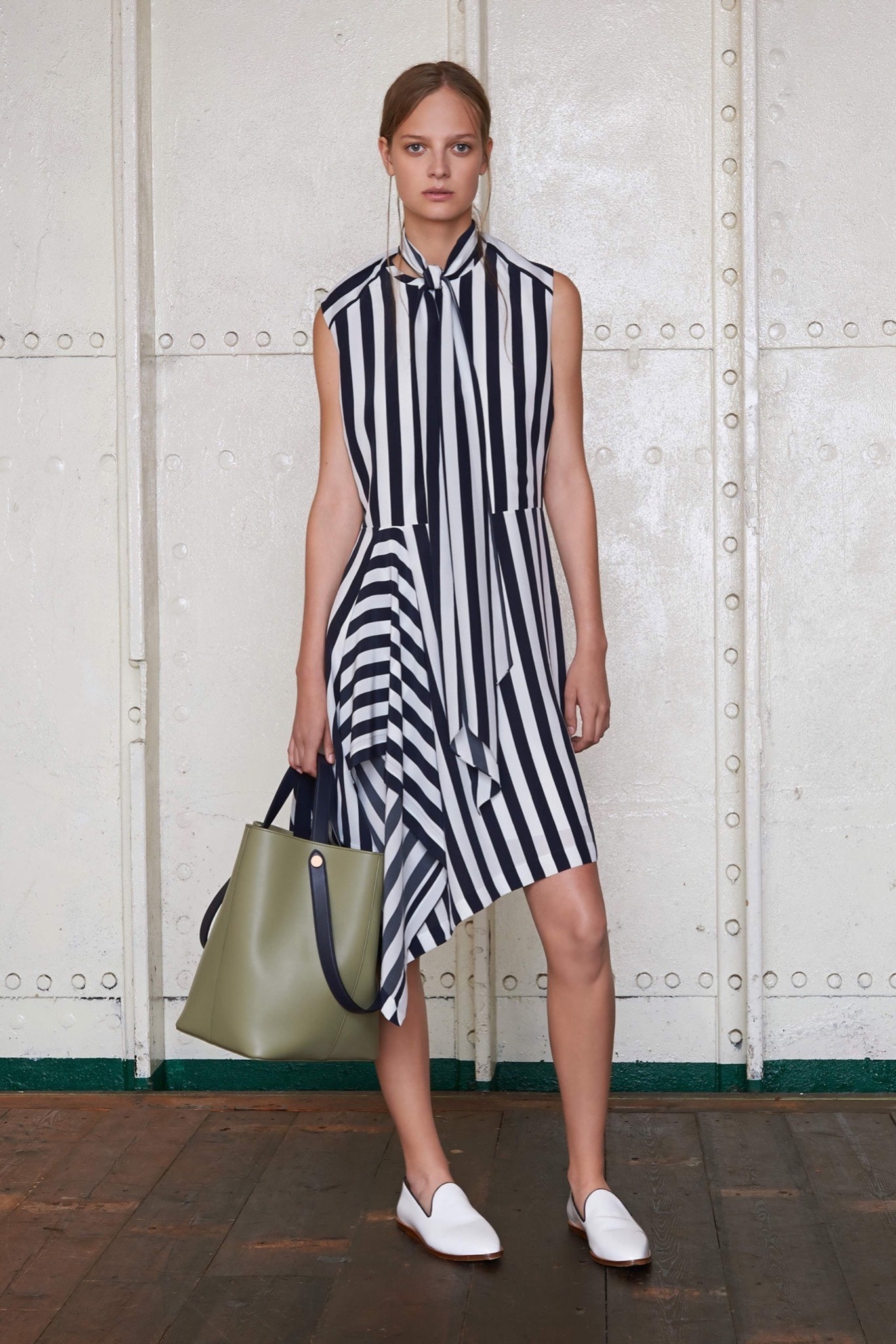 Mulberry Resort 16 Look 7