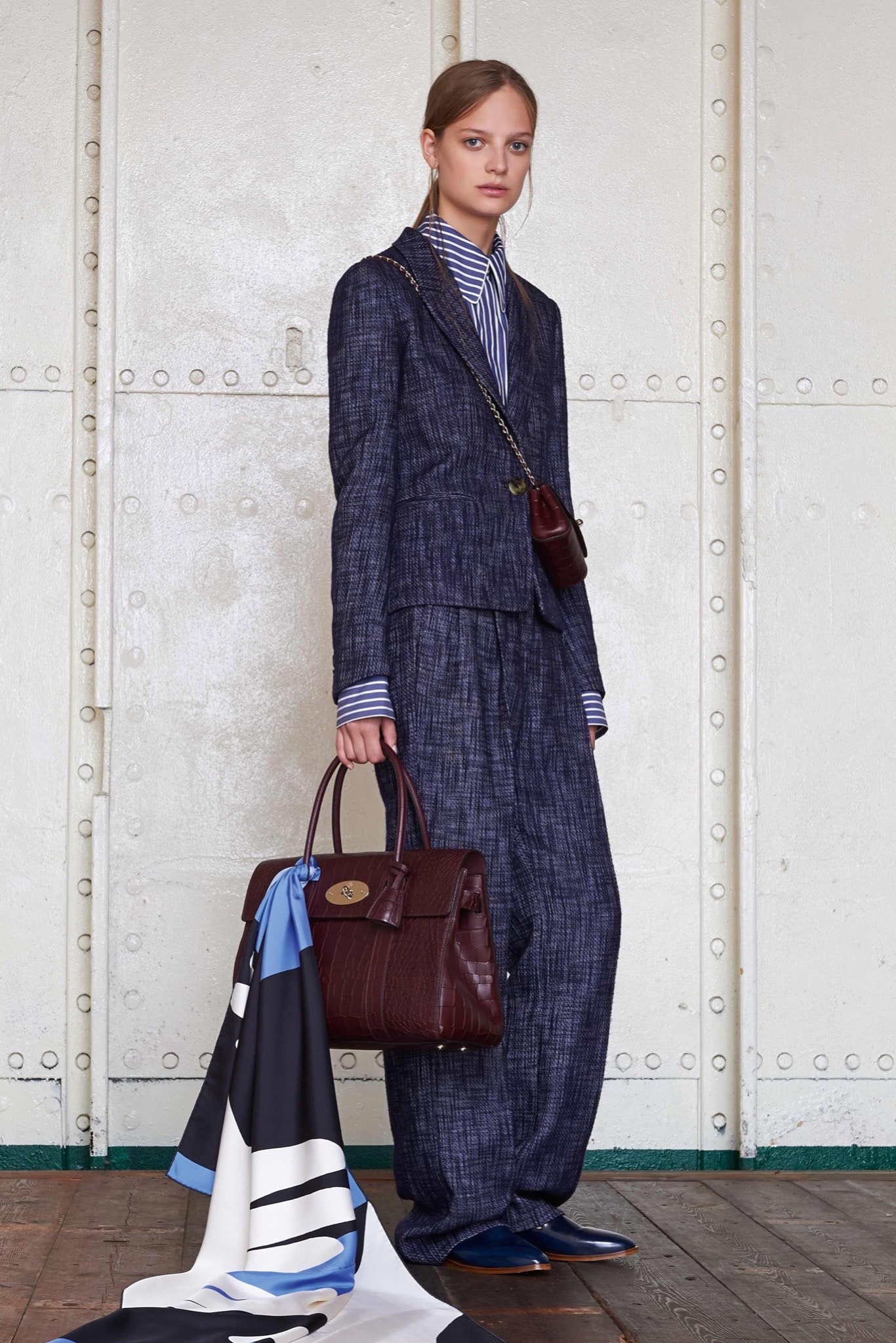 Mulberry Resort 16 Look 16