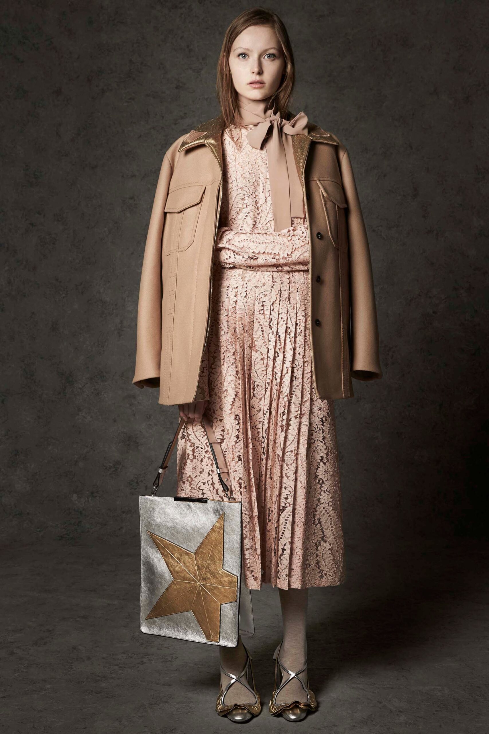 No. 21 F/W 16 Look 19