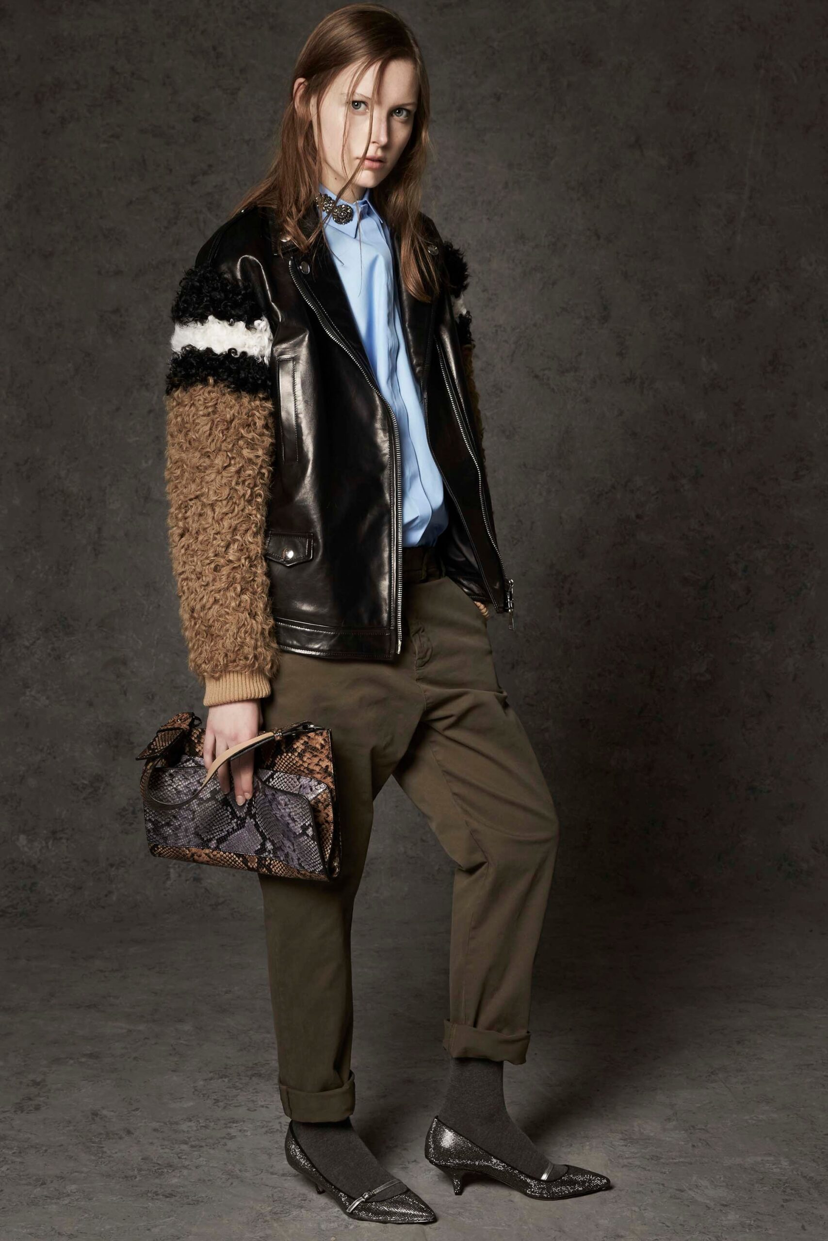 No. 21 F/W 16 Look 27