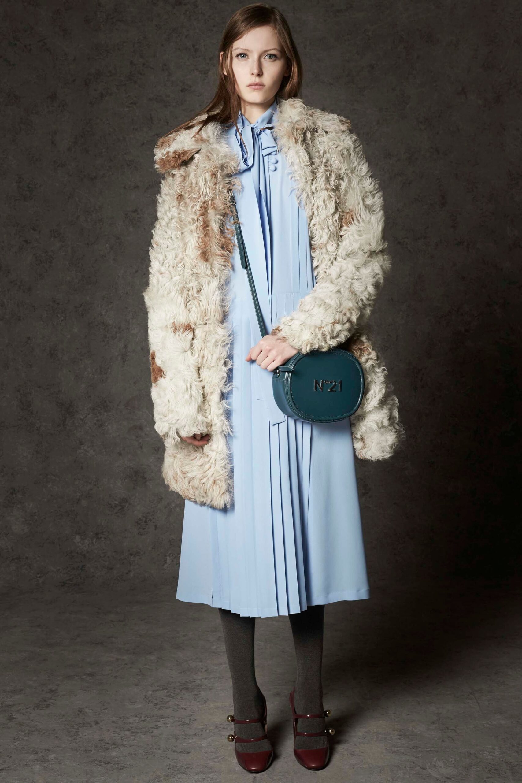 No. 21 F/W 16 Look 29