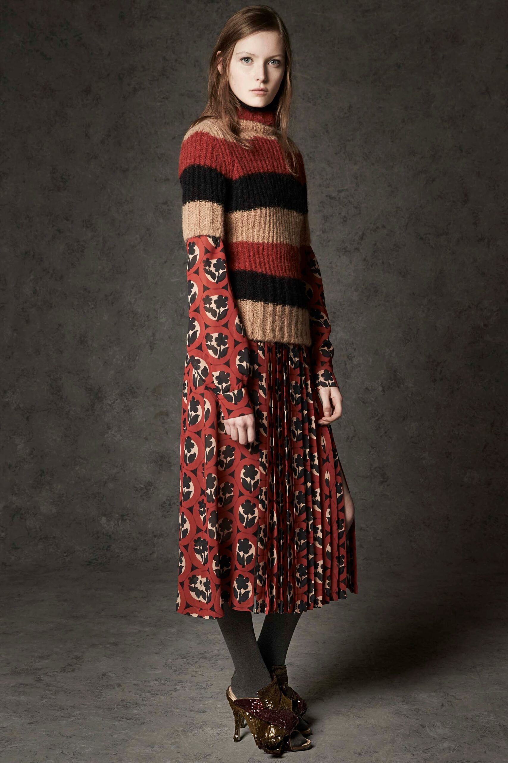 No. 21 F/W 16 Look 33