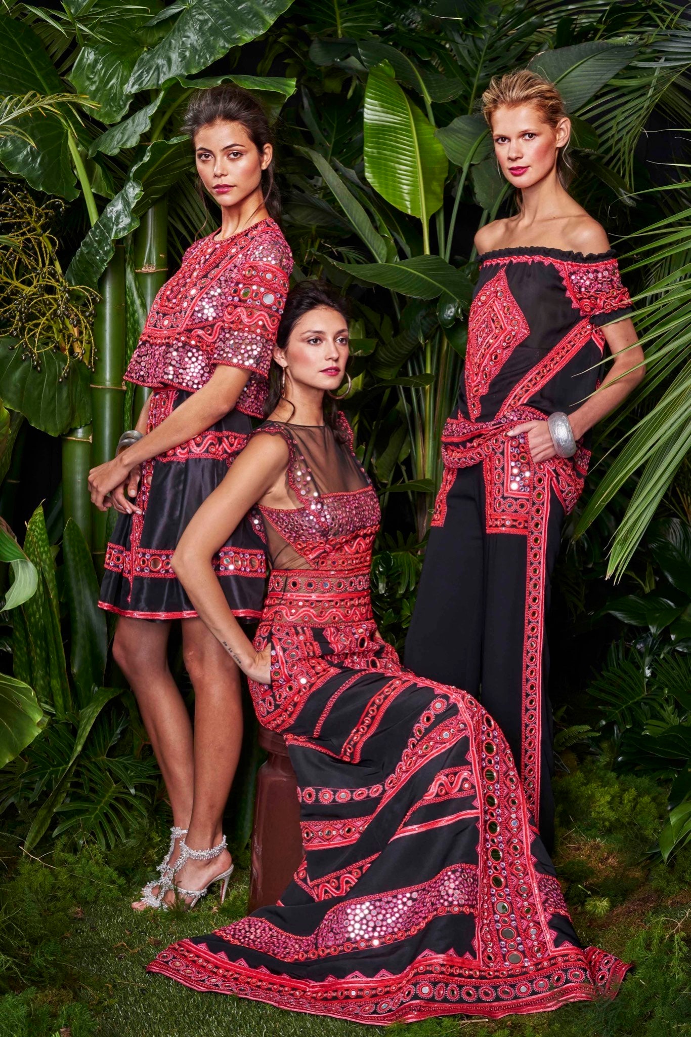 Naeem Khan Resort 16 Look 9