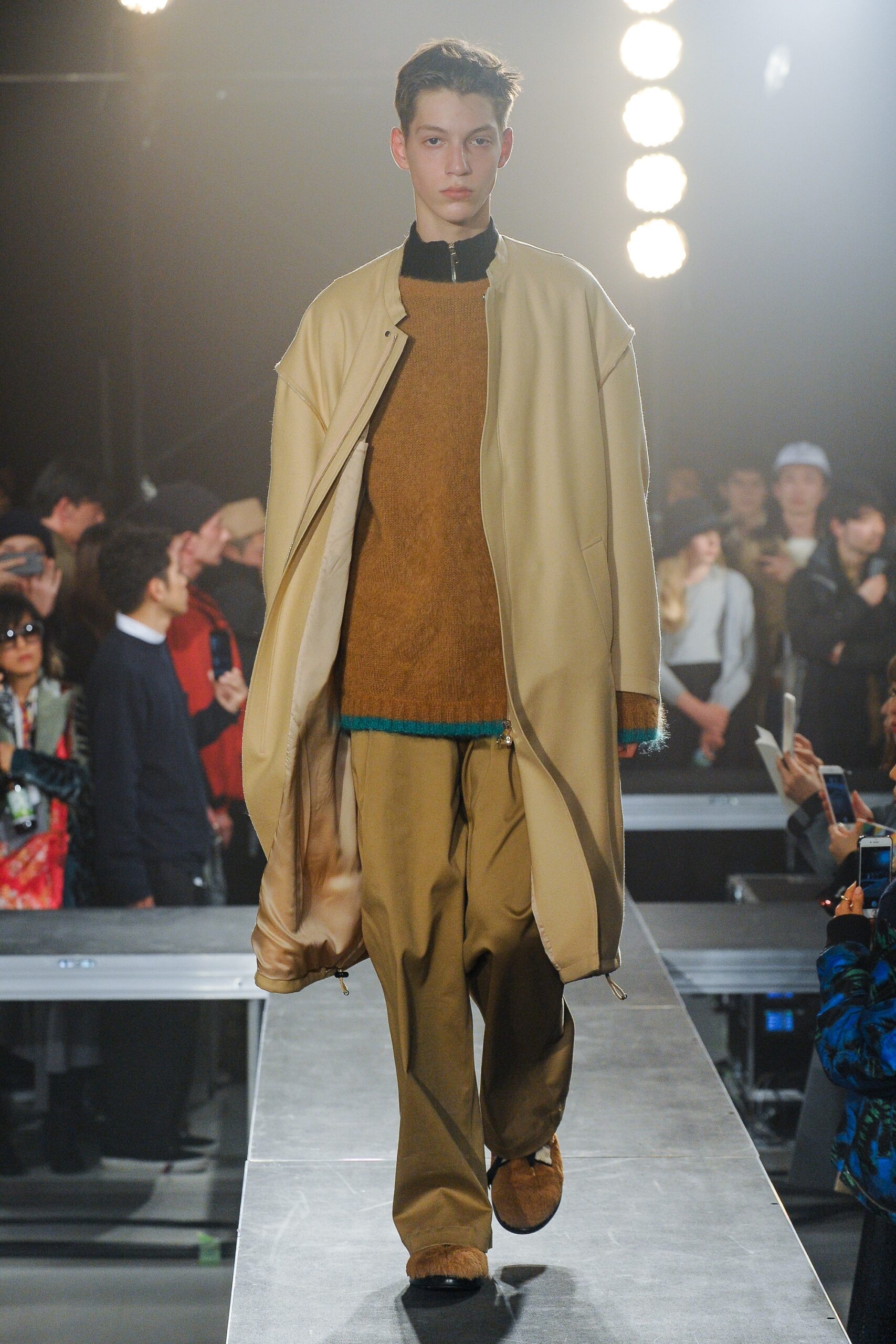 Name. Tokyo F/W 17 Look 27
