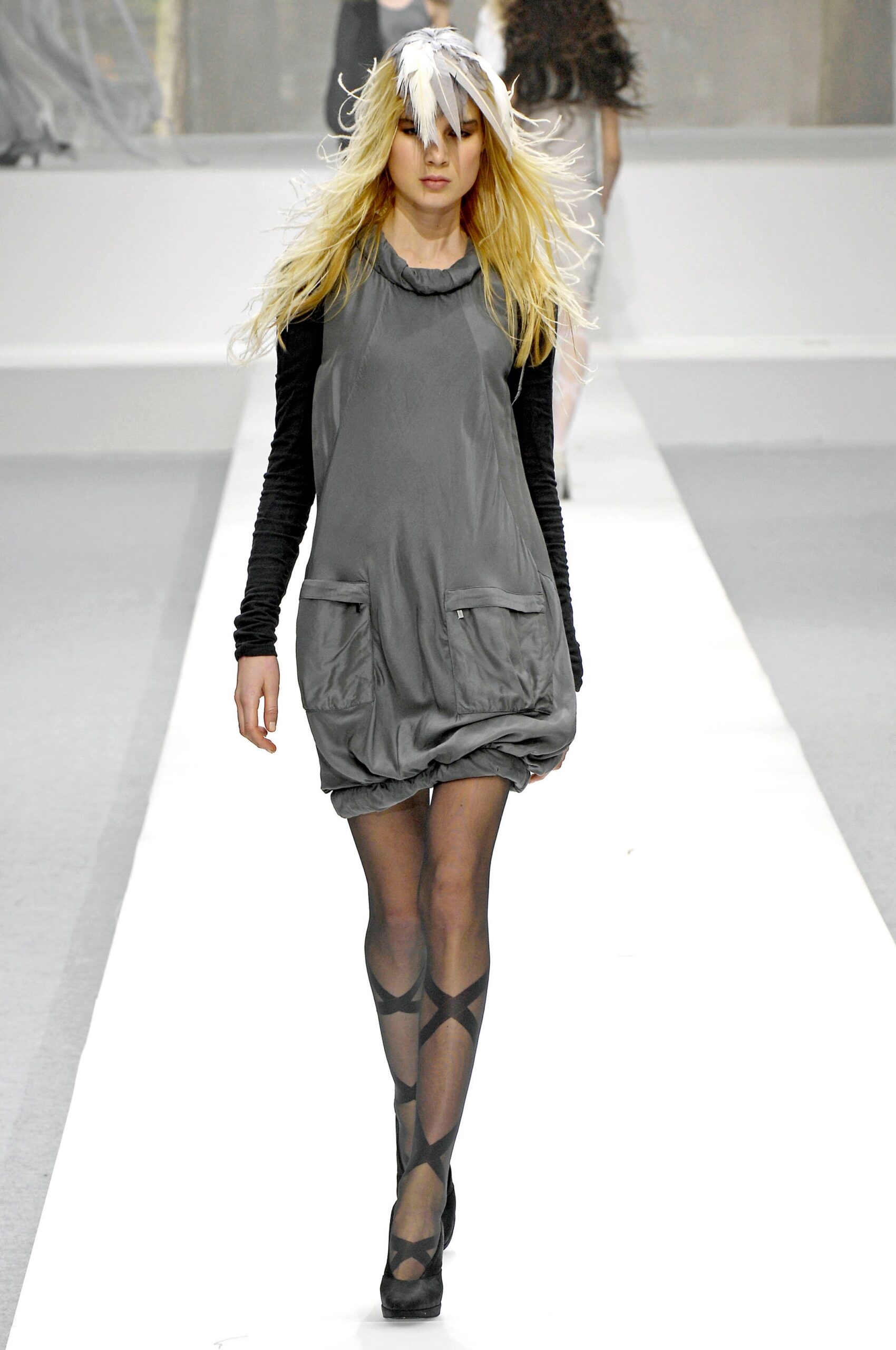 Nina Ricci F/W 07 Look 21