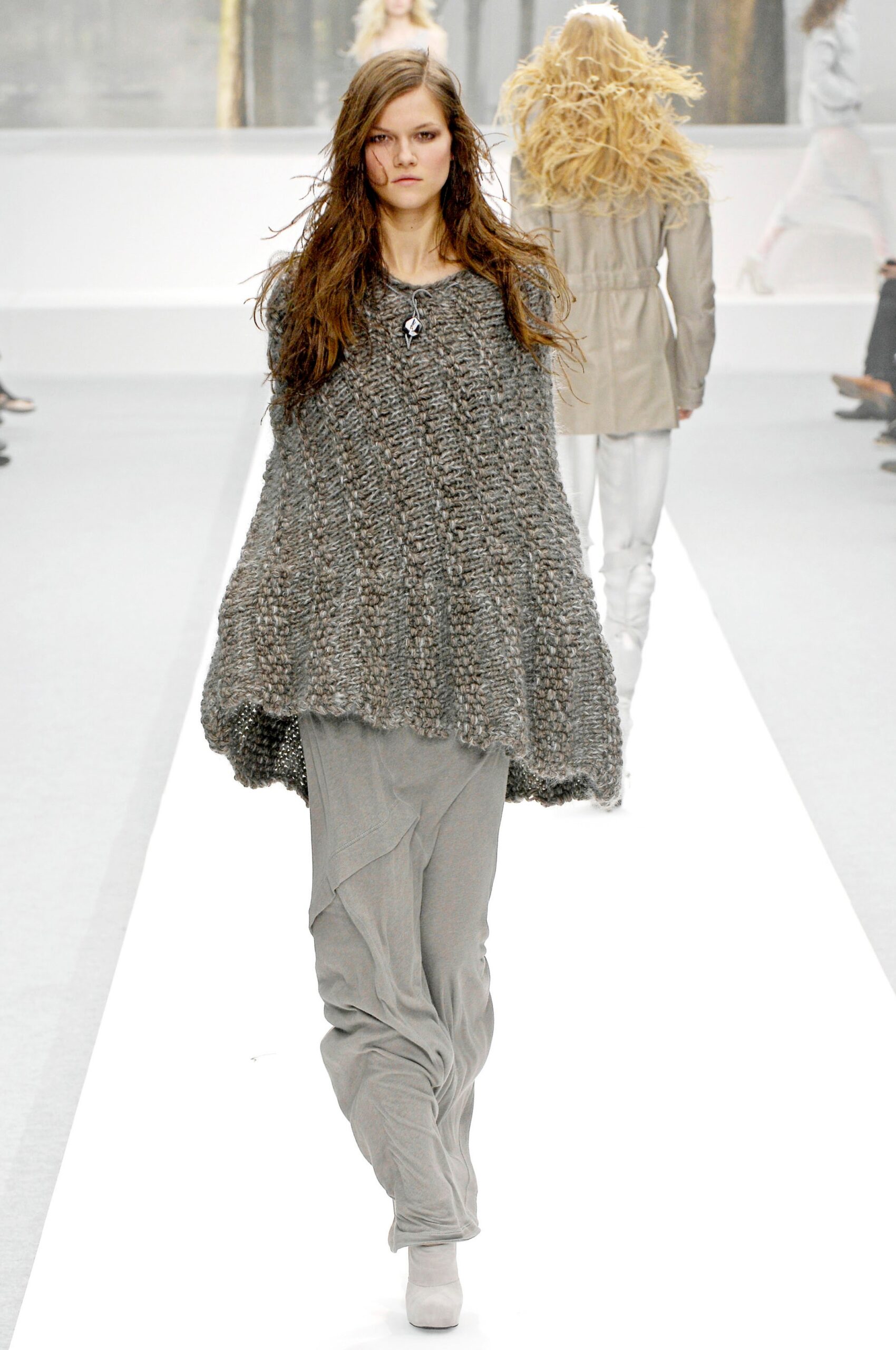 Nina Ricci F/W 07 Look 26