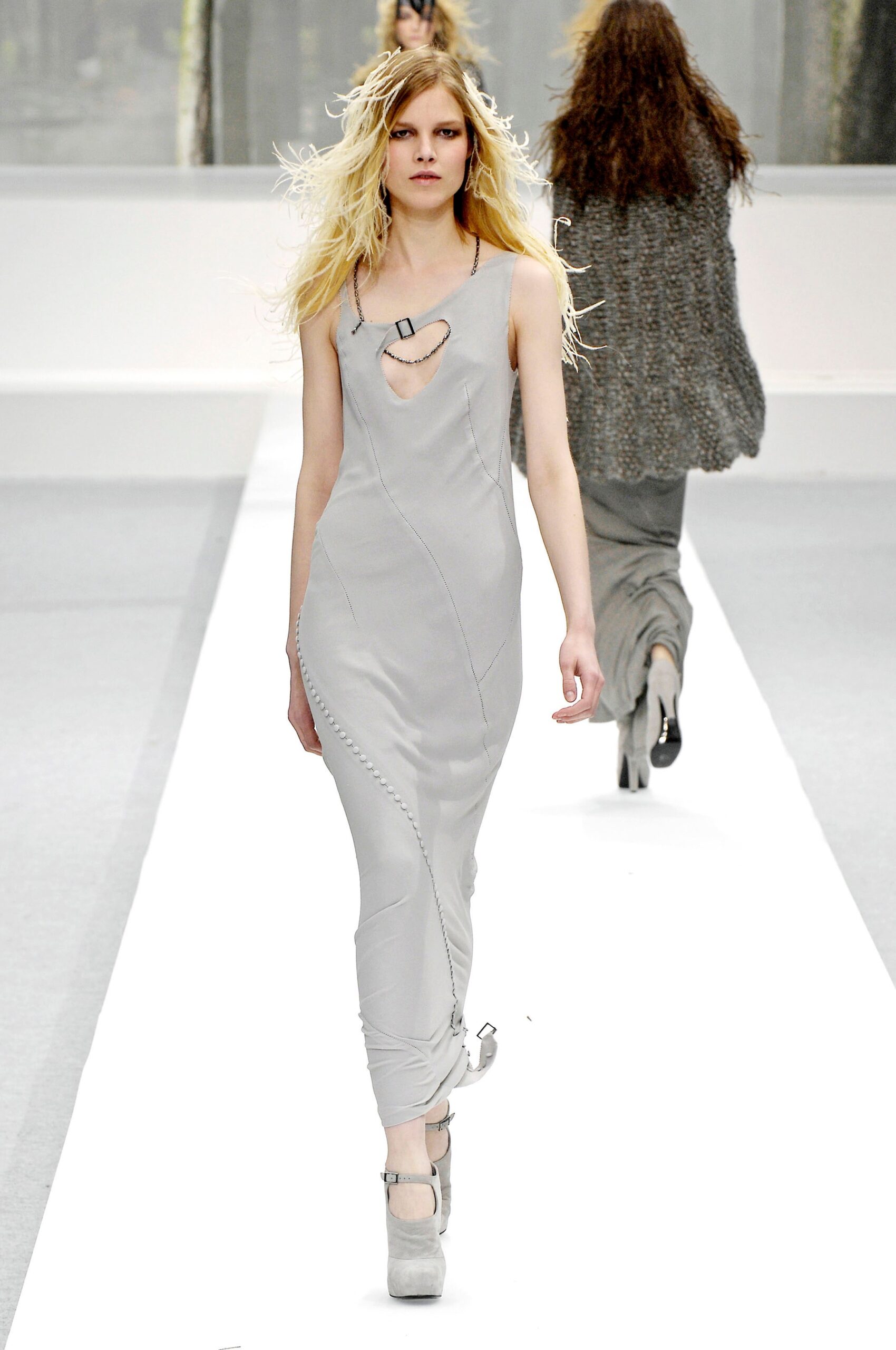 Nina Ricci F/W 07 Look 27