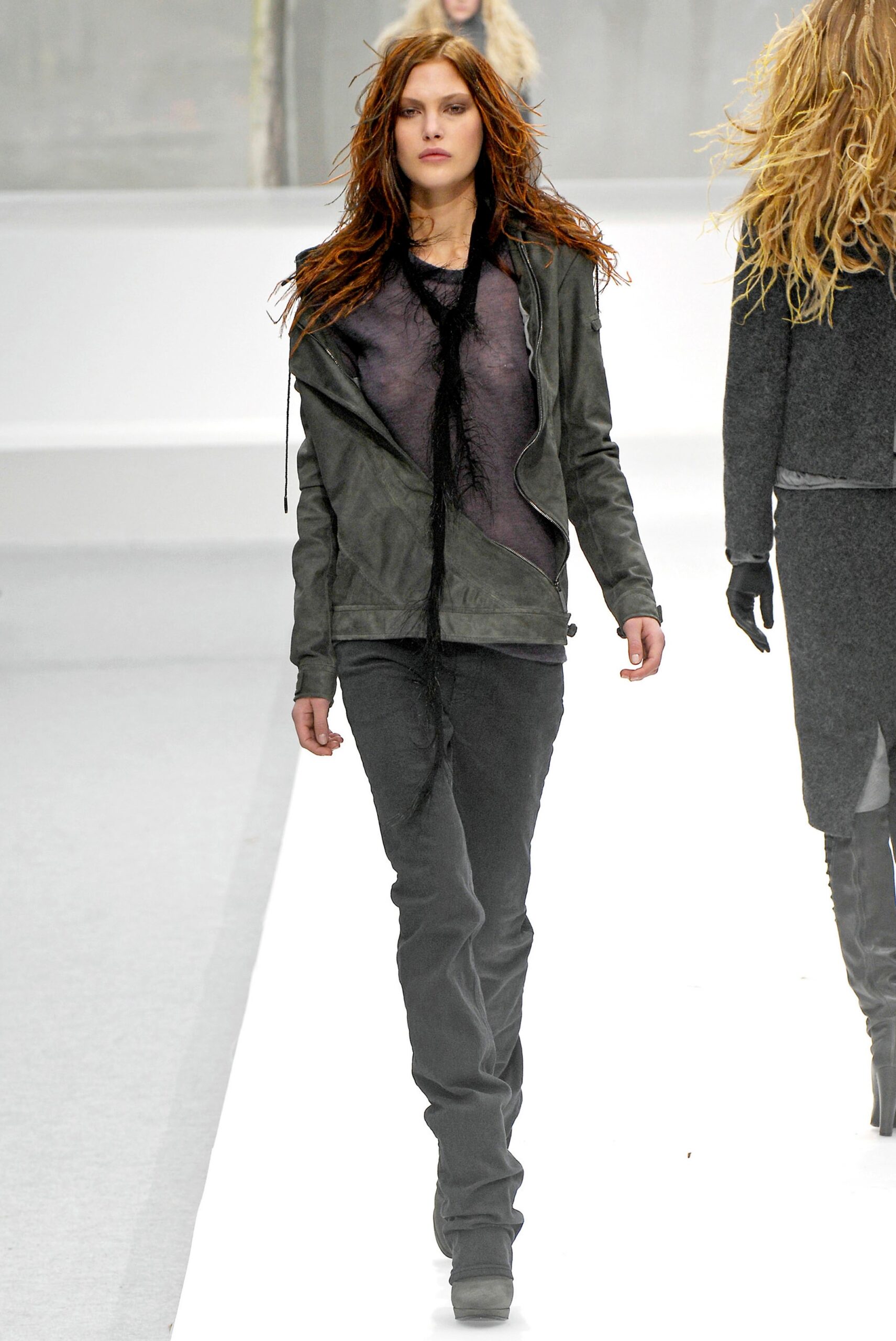 Nina Ricci F/W 07 Look 34
