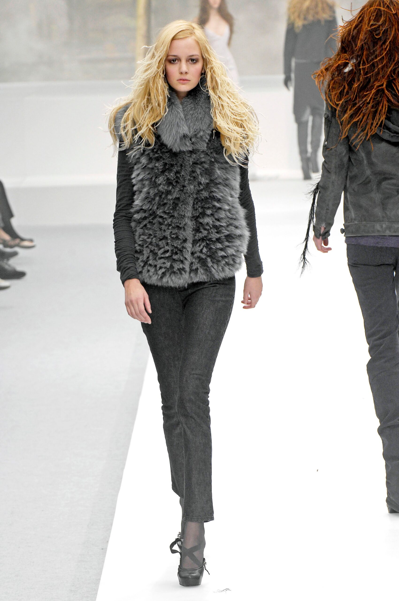 Nina Ricci F/W 07 Look 35