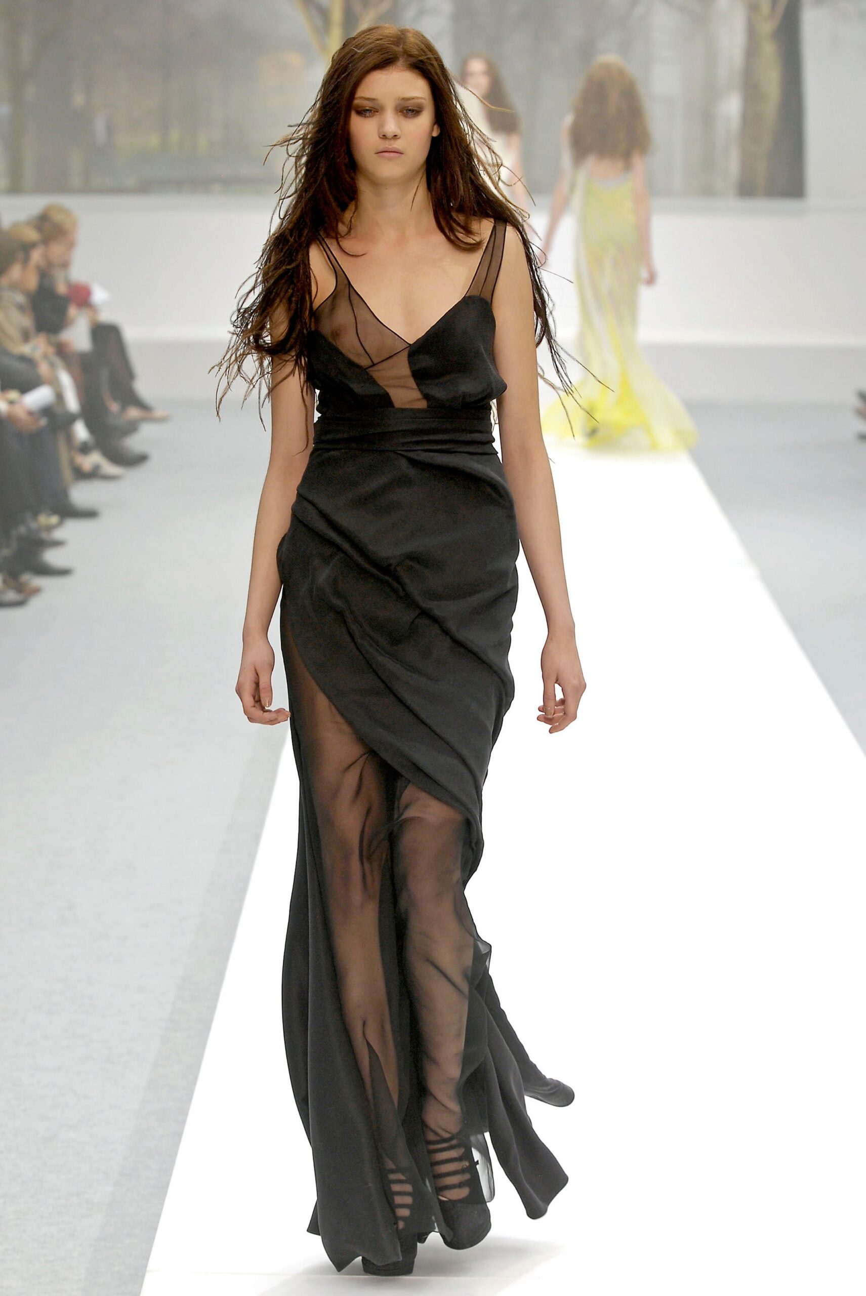 Nina Ricci F/W 07 Look 39
