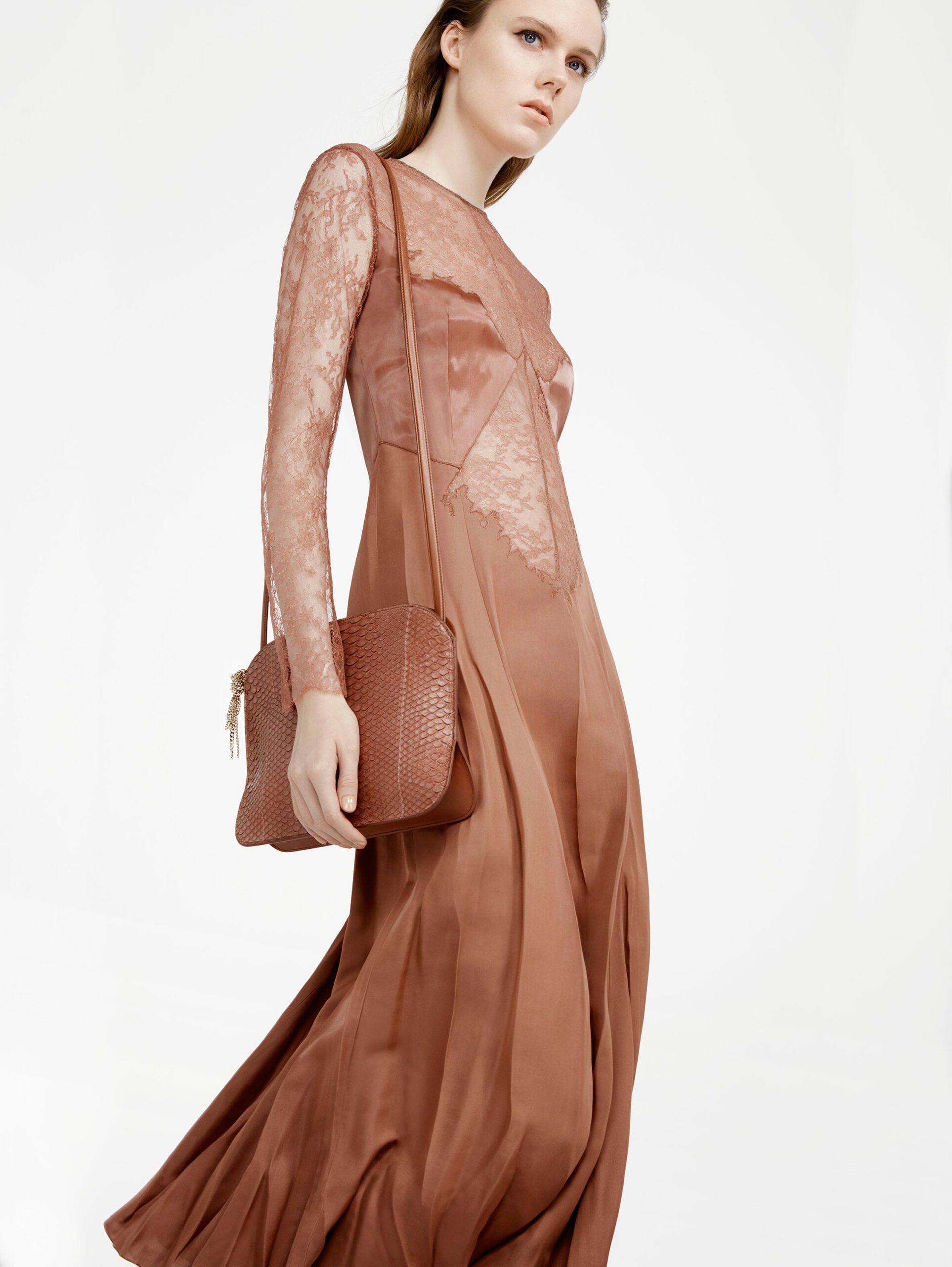 Nina Ricci F/W 16 Look 1