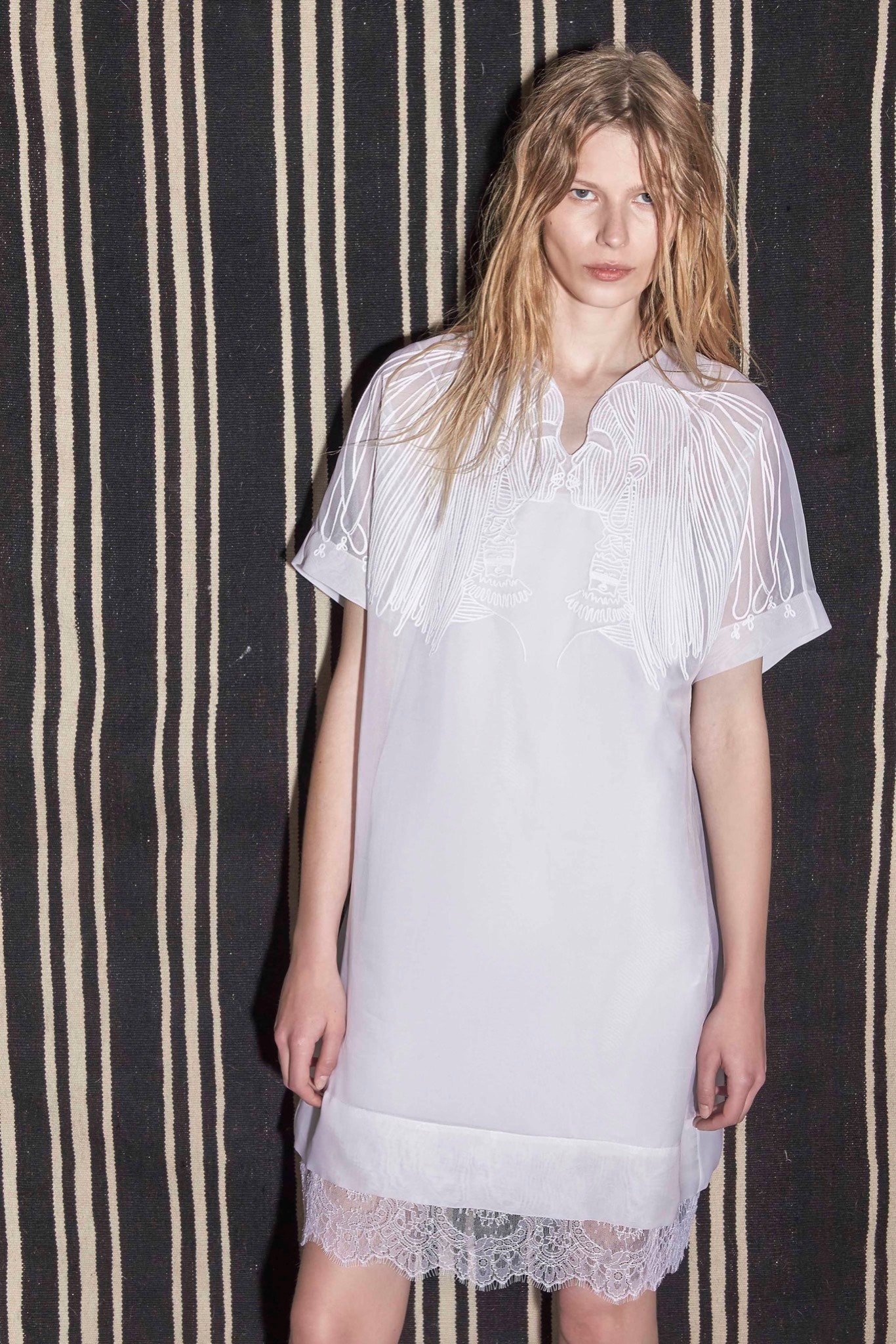 No. 21 Resort 16 Look 22