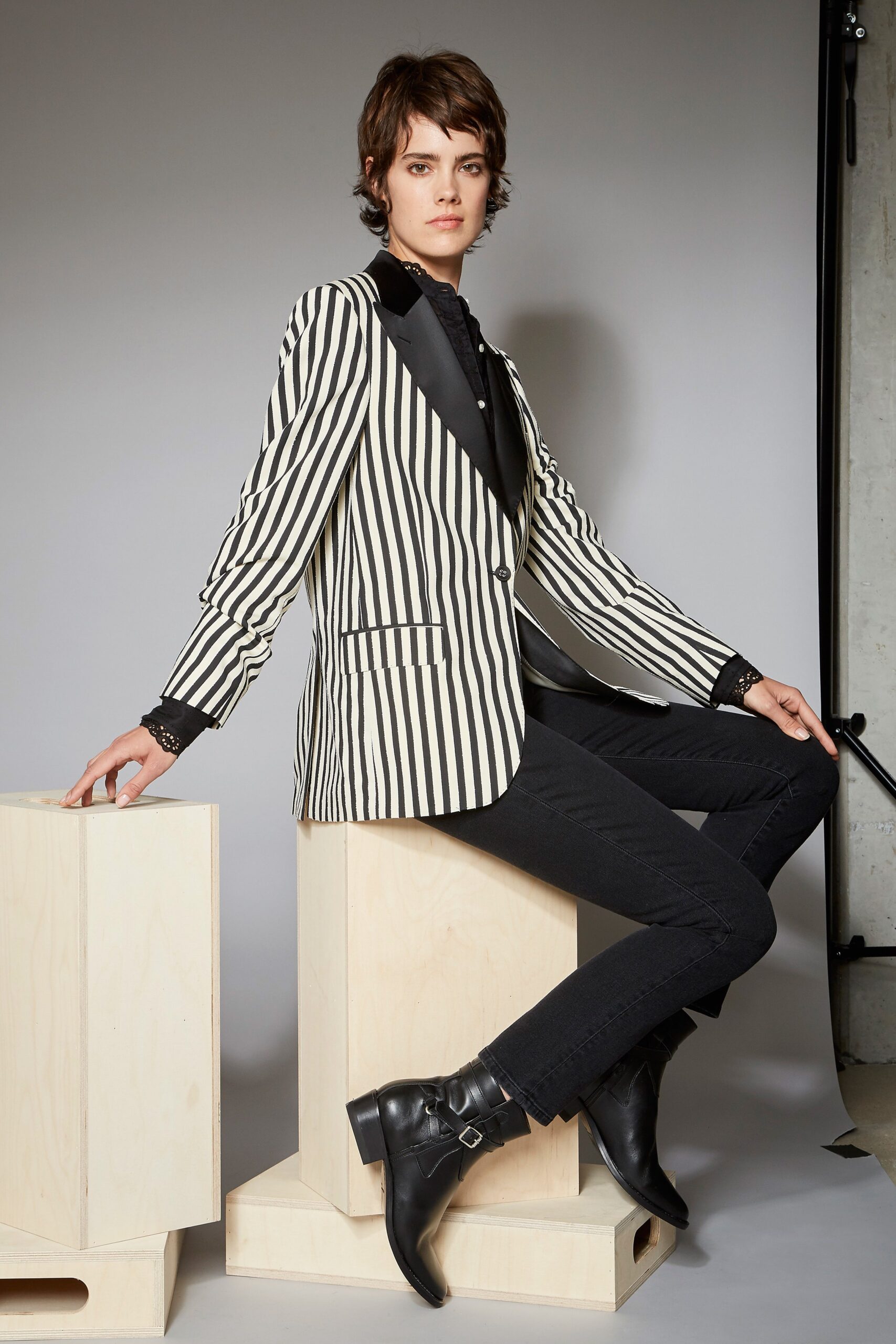 Officine Générale Resort 20 Look 3