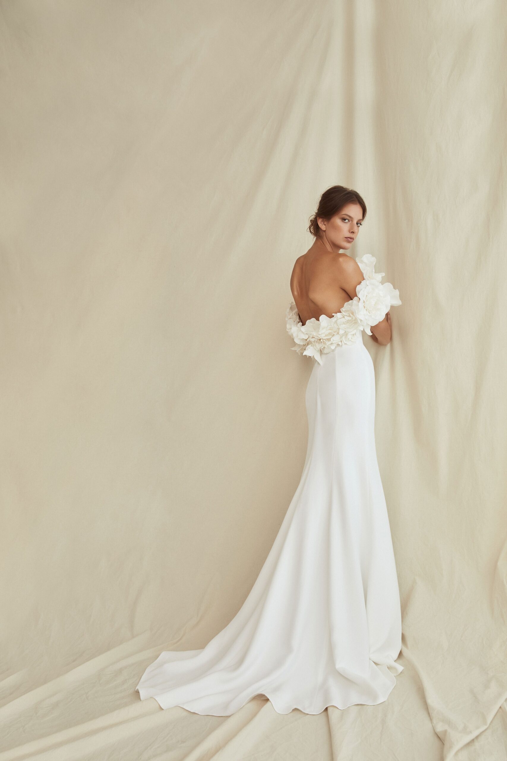 Oscar de la Renta S/S 21 Bridal Look 3