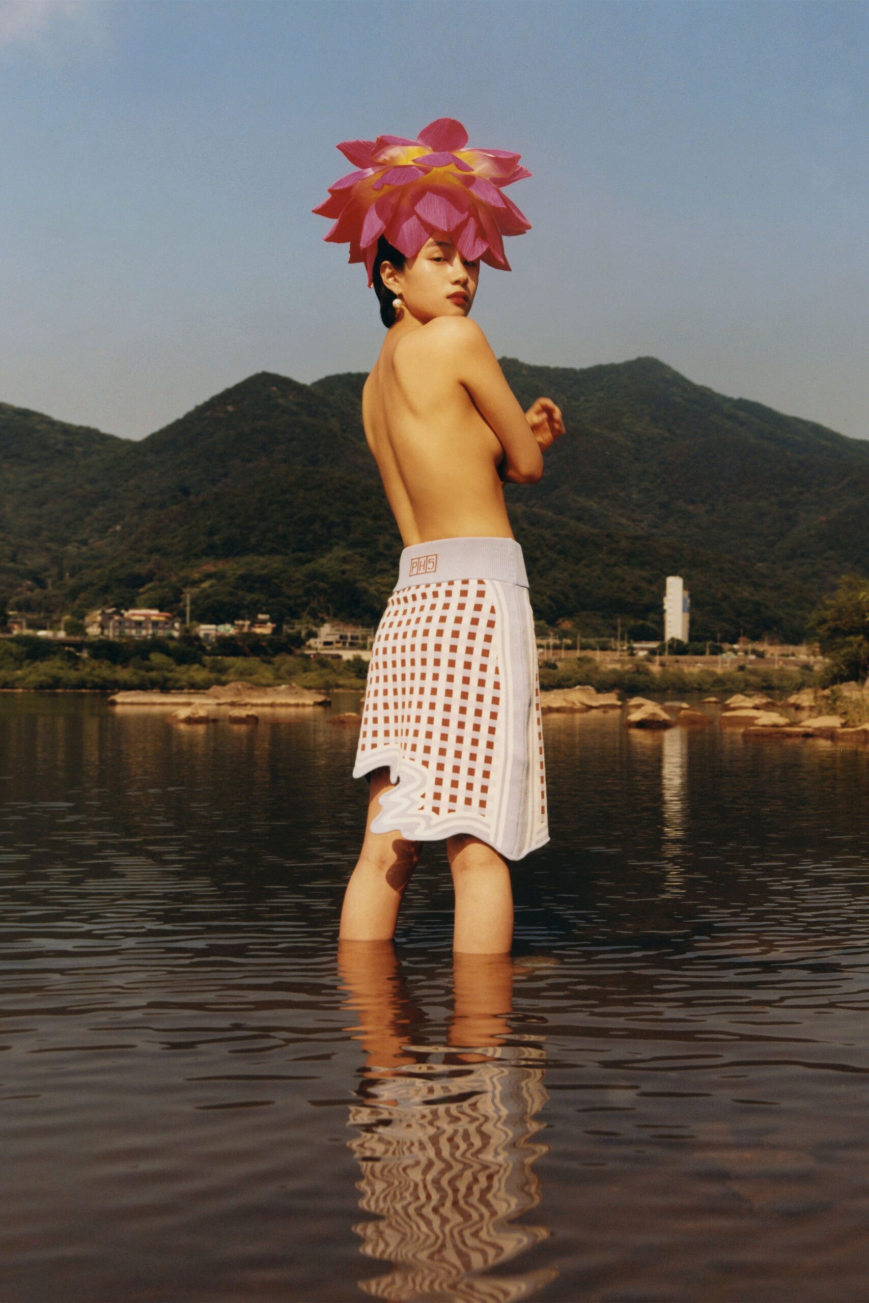 PH5 Resort 21 Look 3