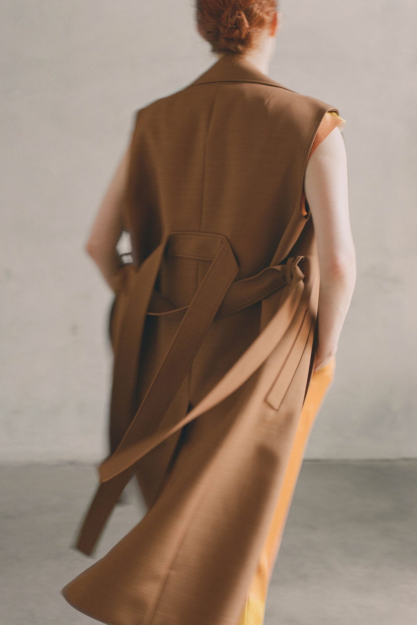 Partow Resort 20 Look 3