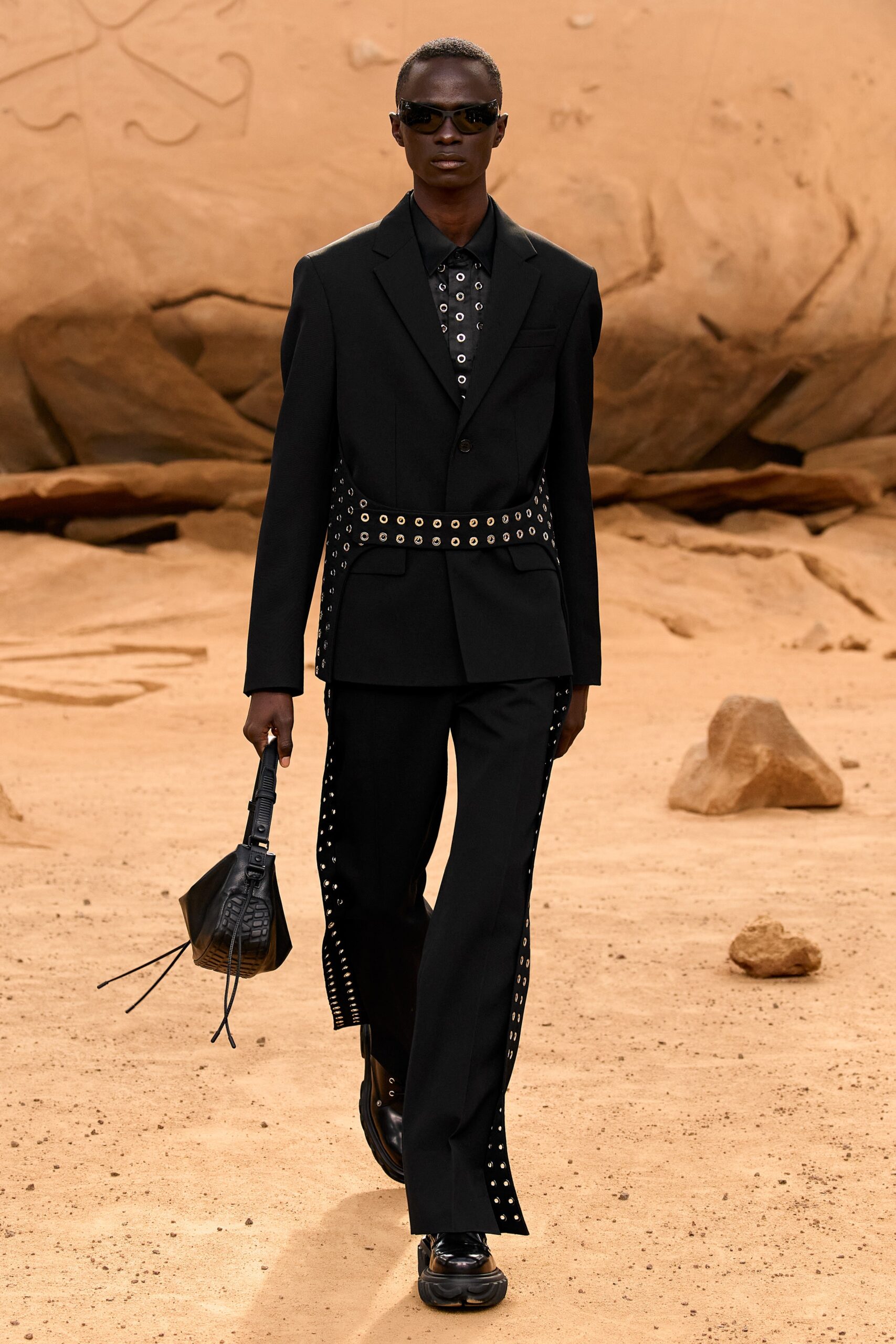 Off-White F/W 23 Look 3