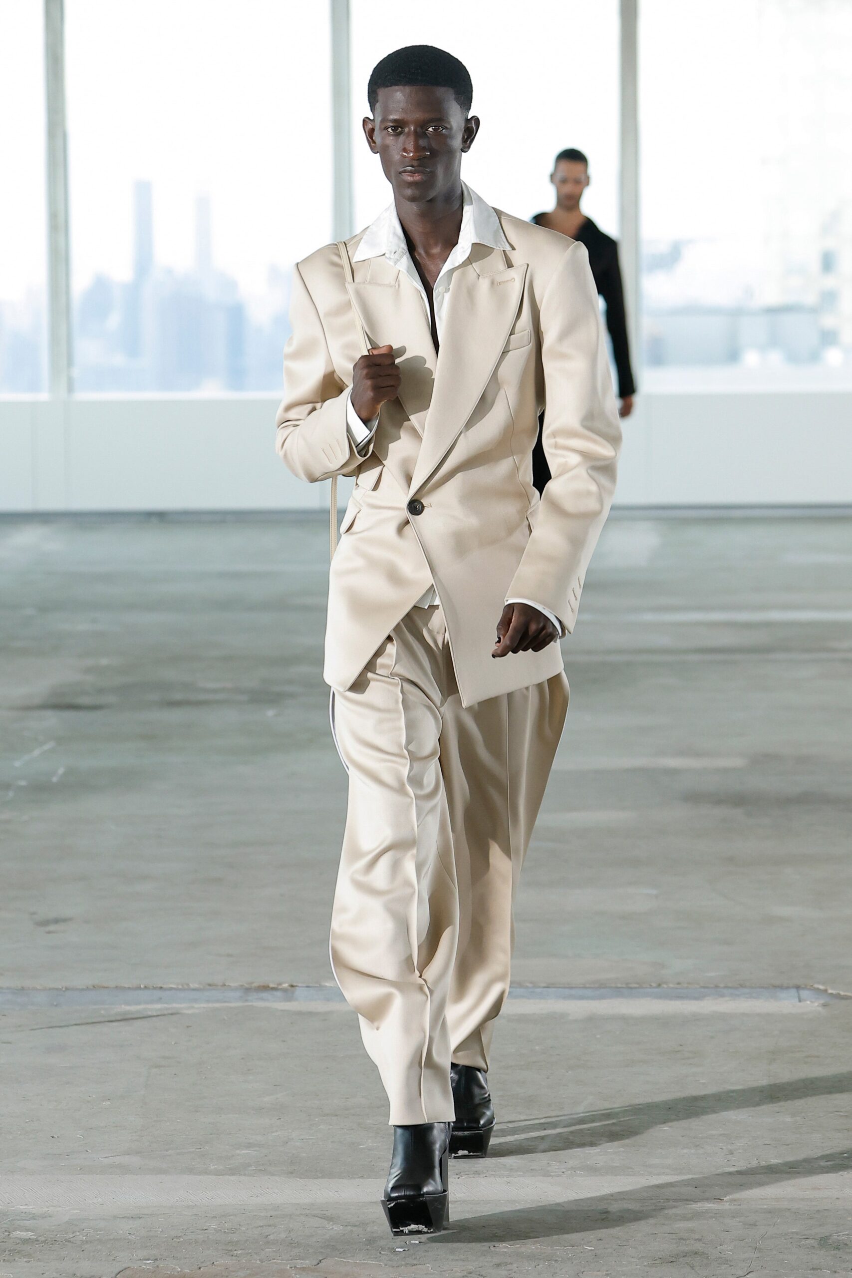 Peter Do S/S 23 Look 3
