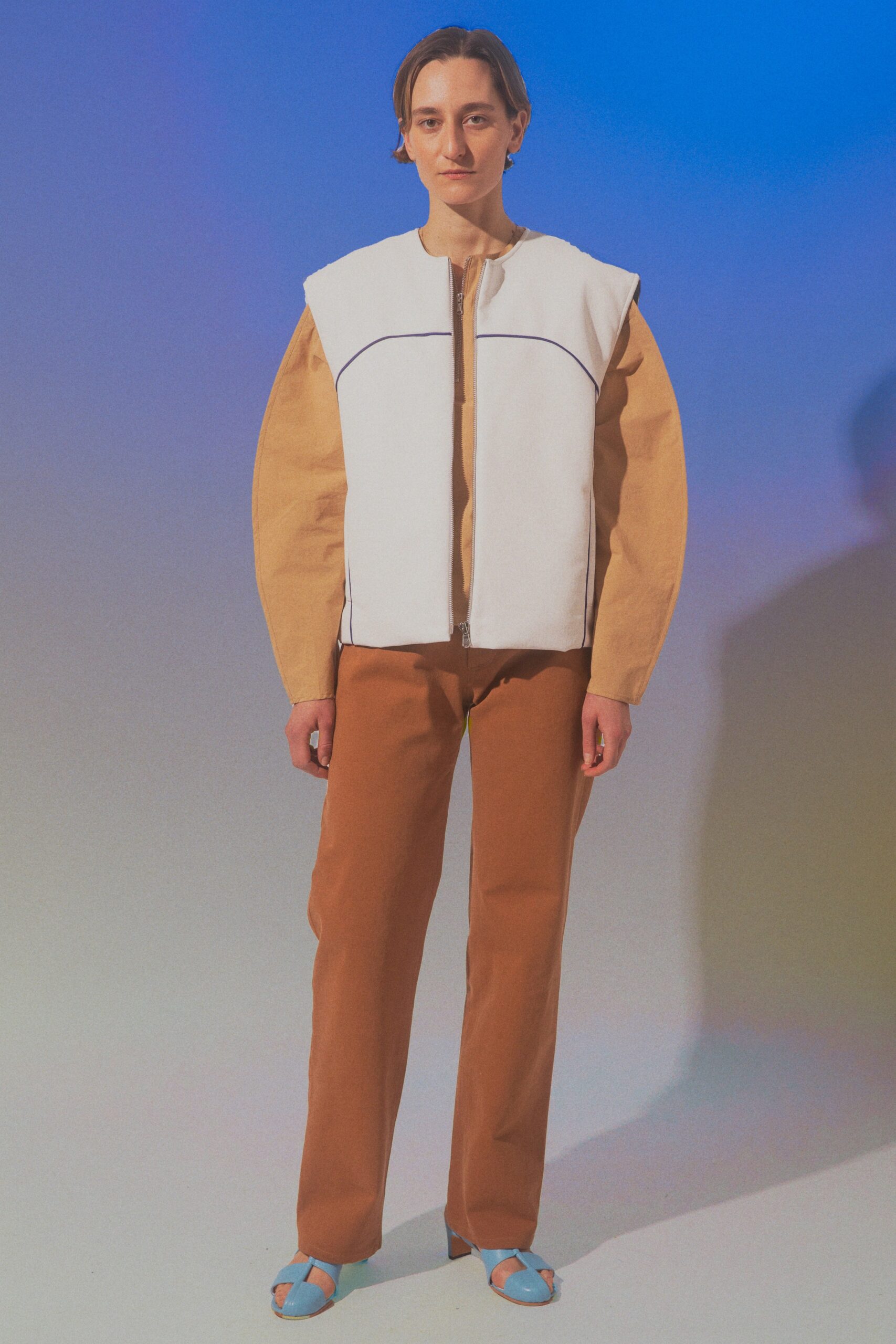 Nomia F/W 22 Look 4