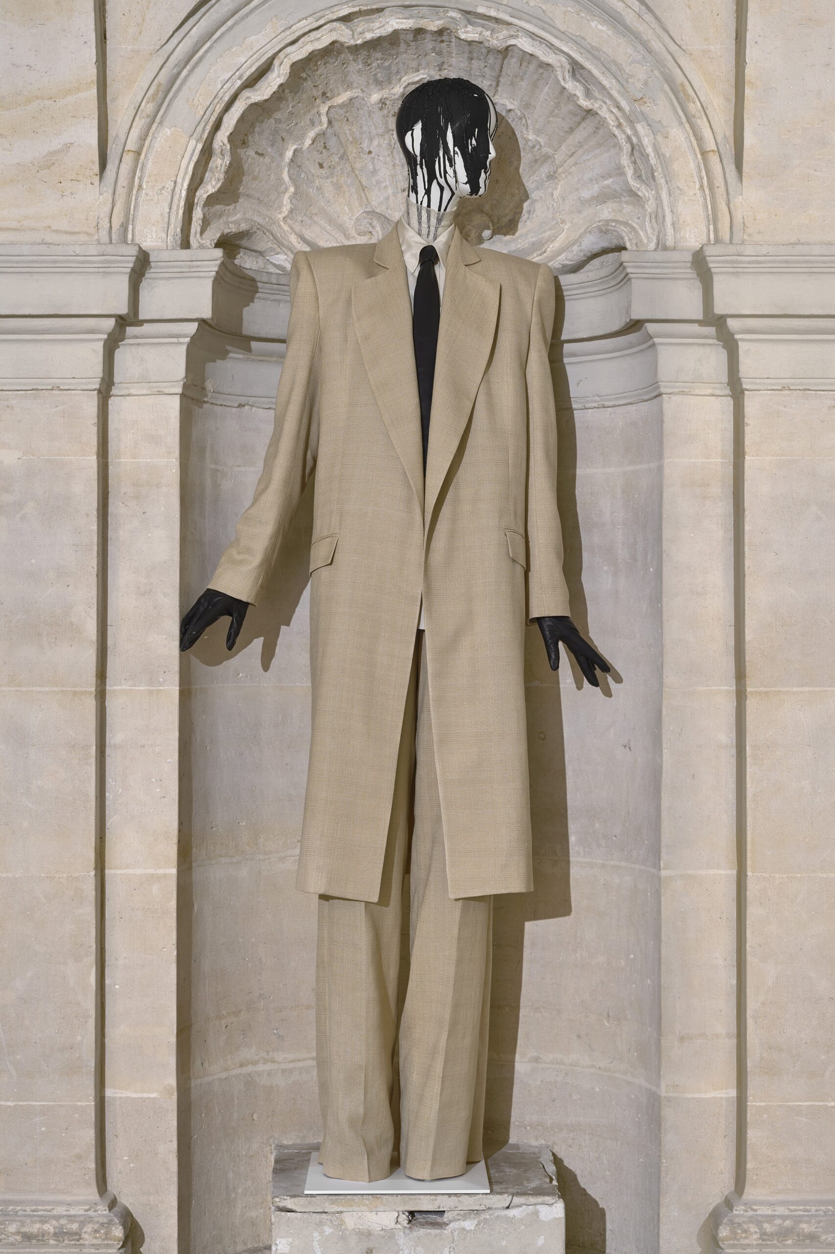 Olivier Theyskens S/S 23 Look 4