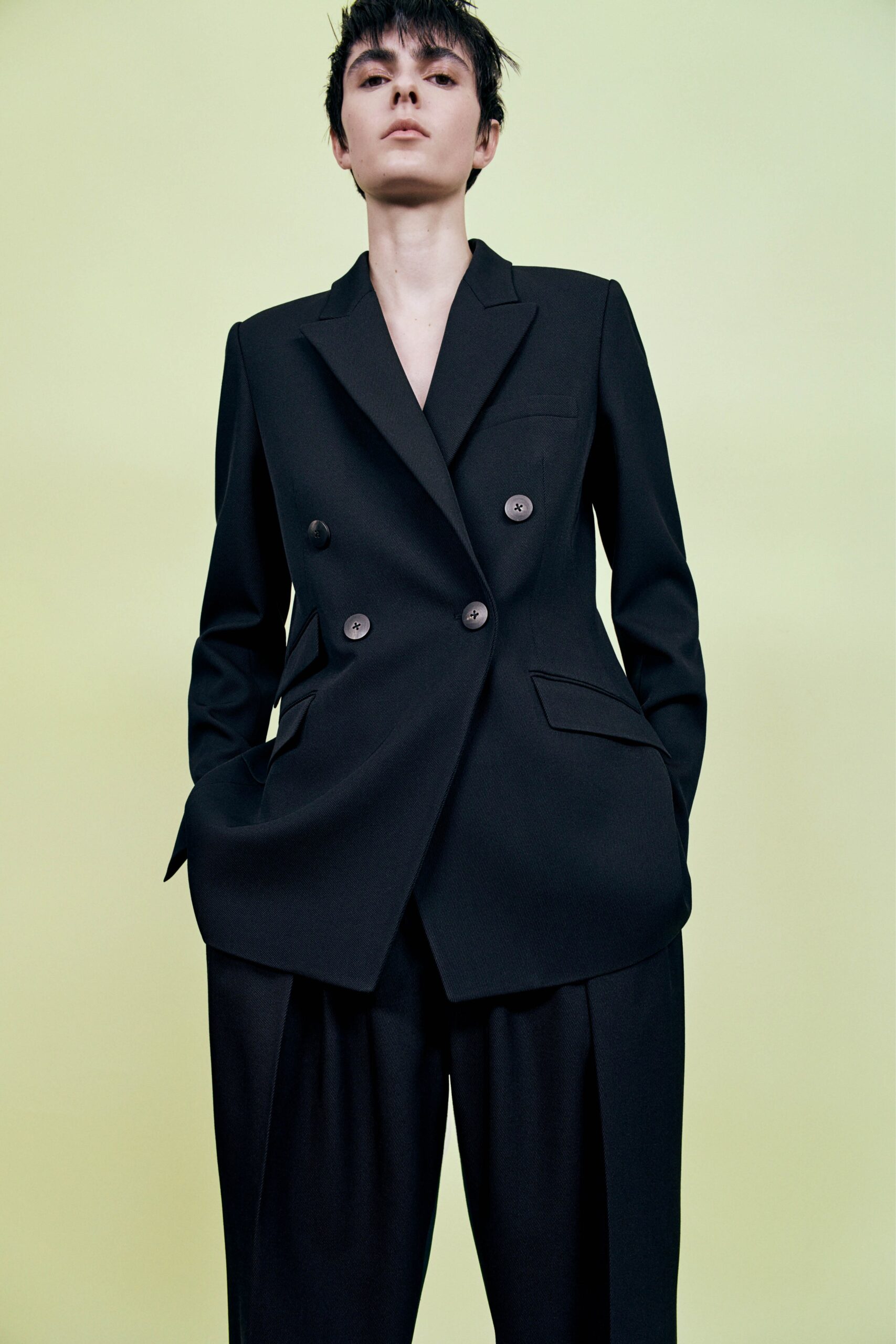 Partow F/W 22 Look 5