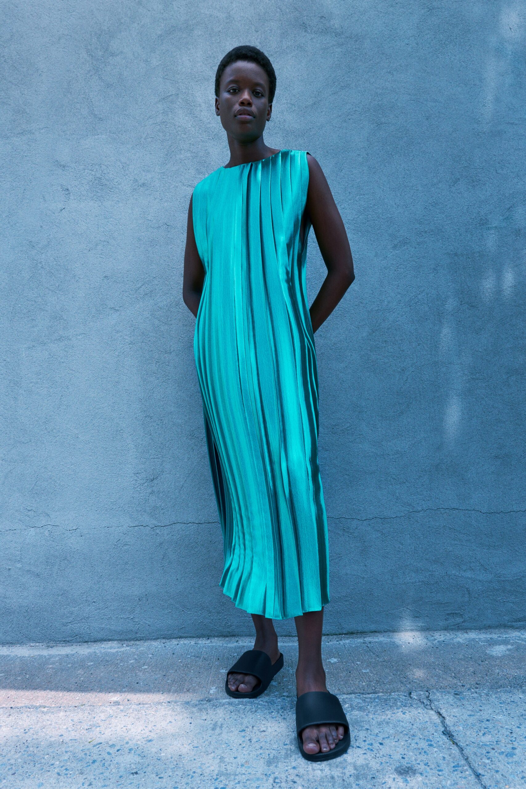 Partow Resort 23 Look 5