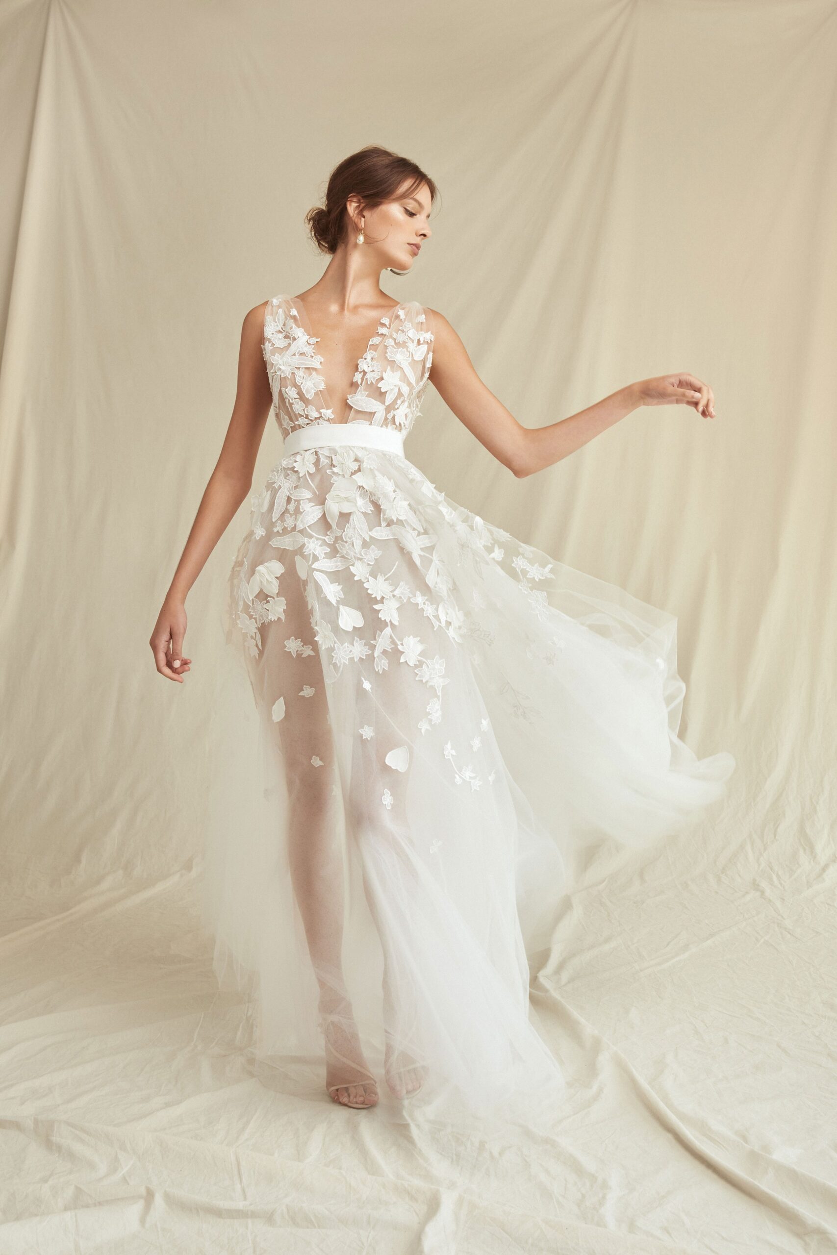 Oscar de la Renta S/S 21 Bridal Look 6