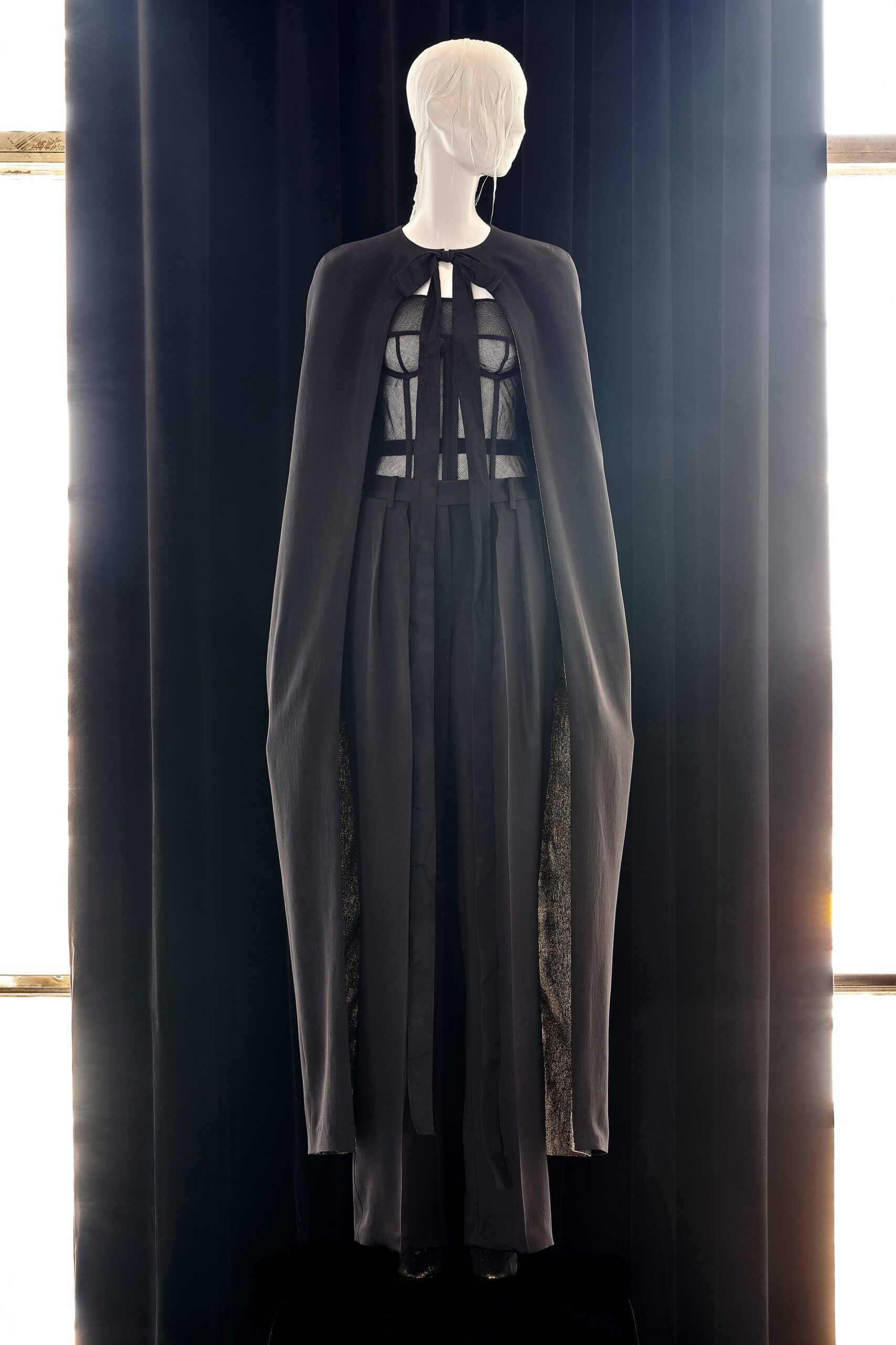 Olivier Theyskens F/W 22 Look 6