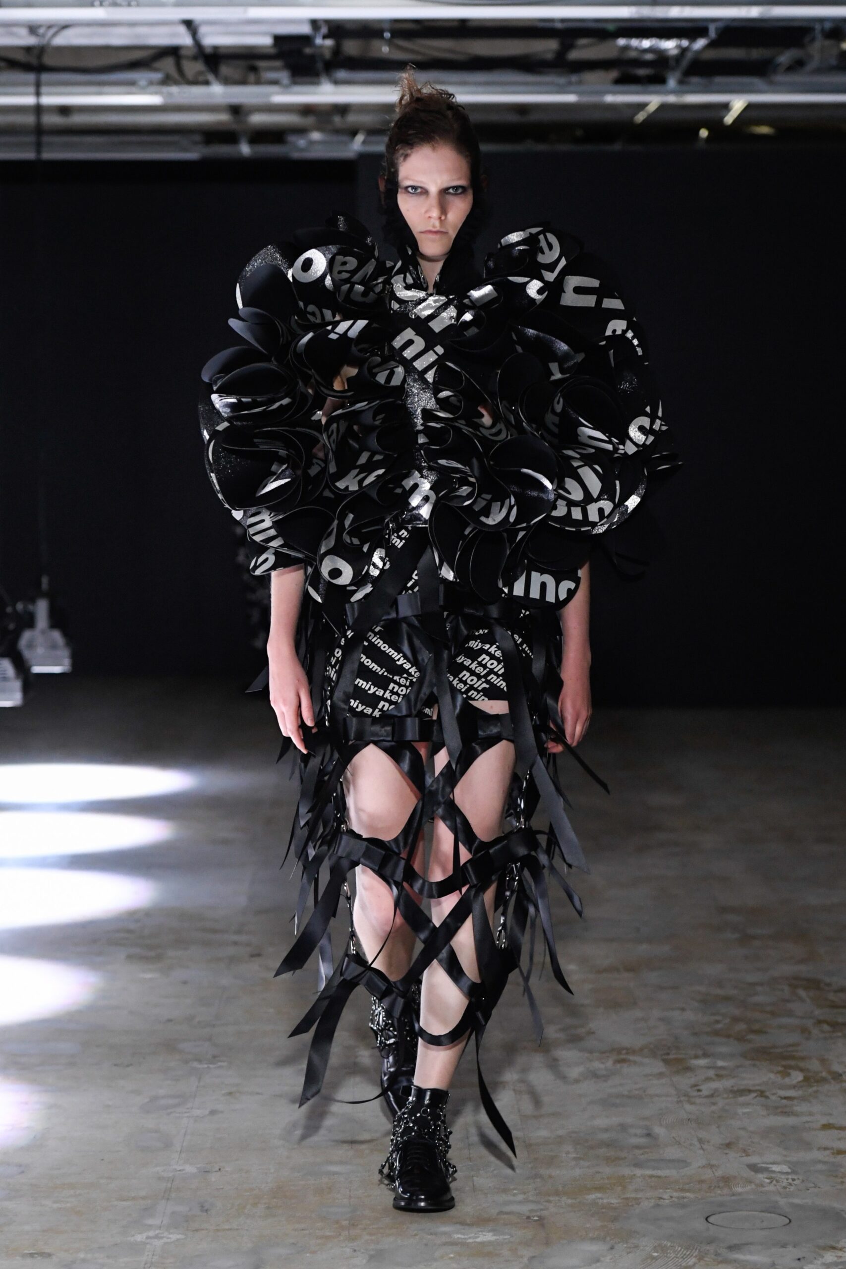 Noir Kei Ninomiya S/S 22 Look 7