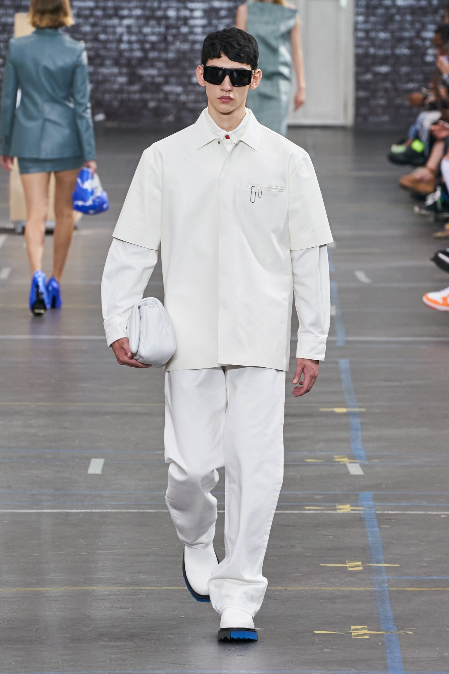 Off-White F/W 21 Look 7