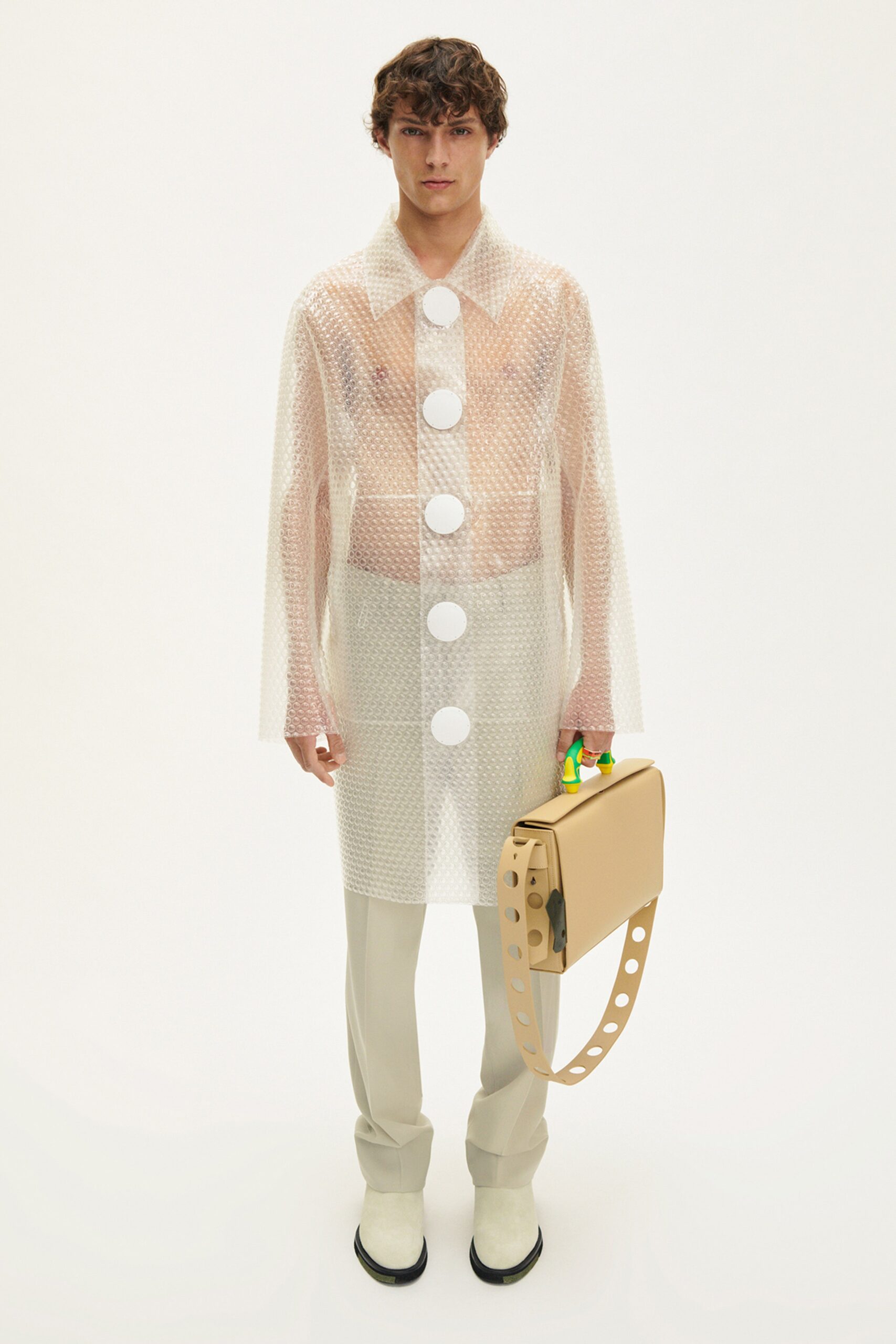 Off-White S/S 22 Menswear Look 5