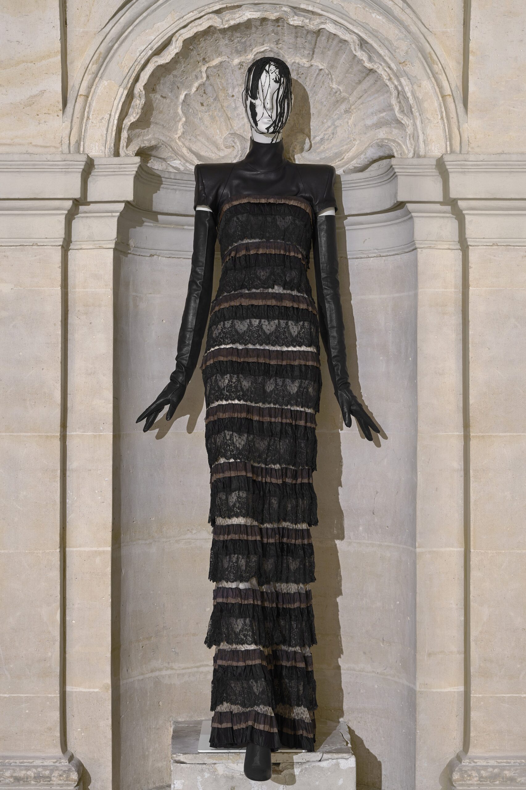 Olivier Theyskens S/S 23 Look 7