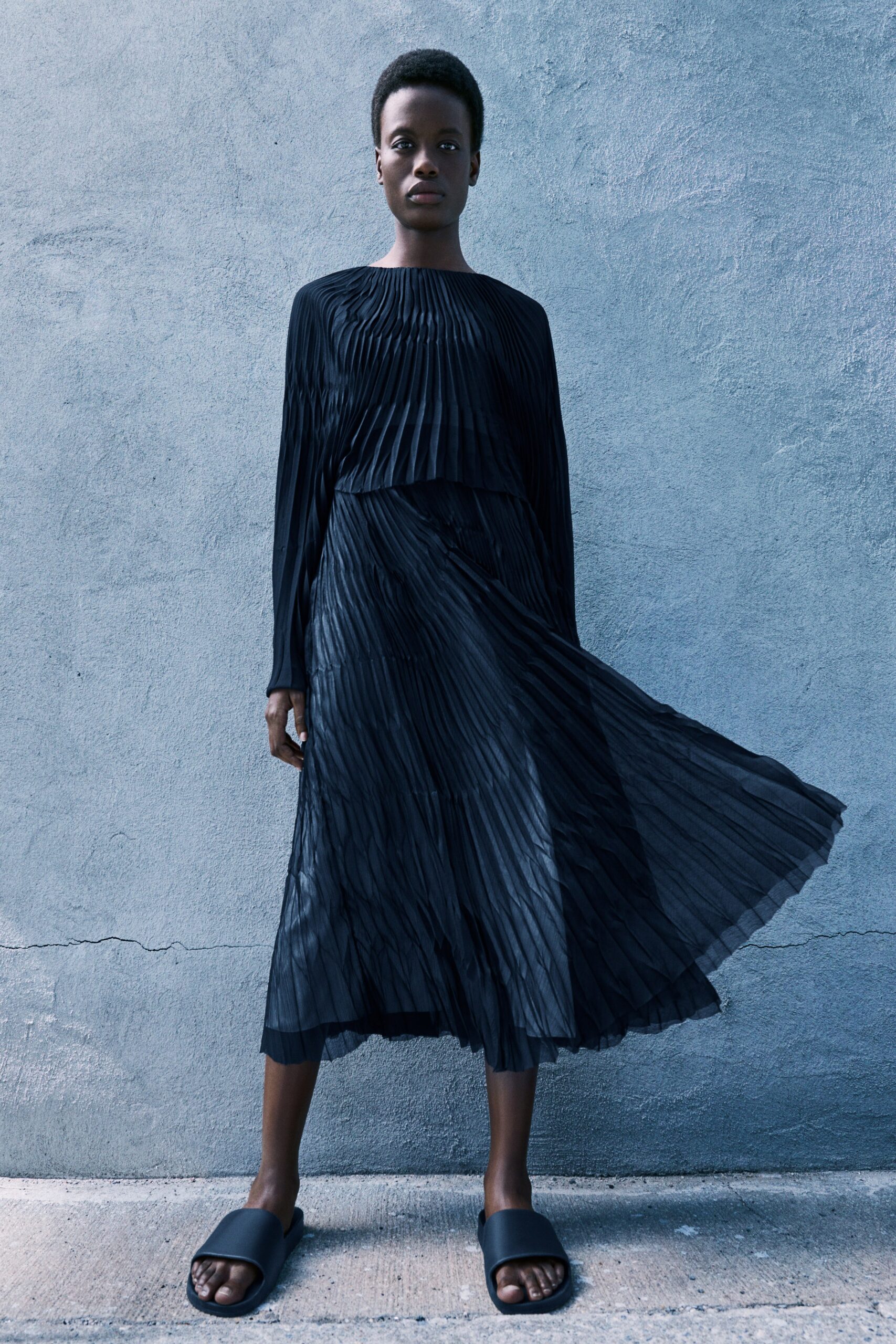 Partow Resort 23 Look 7