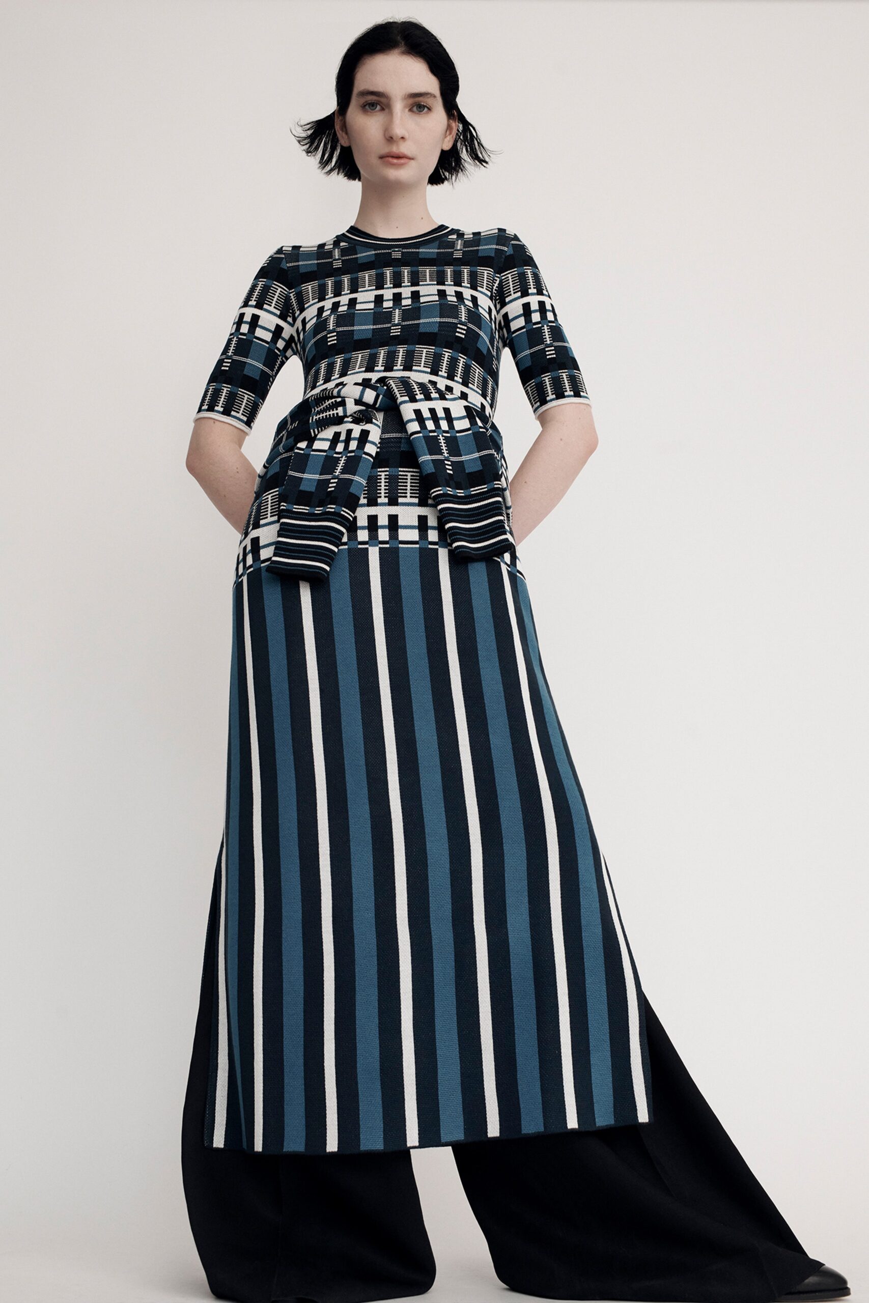 Partow F/W 22 Look 8