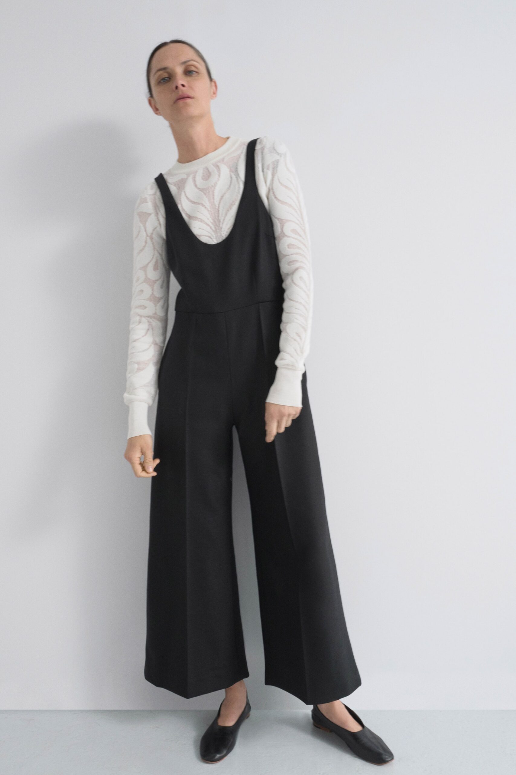 Partow Resort 19 Look 8