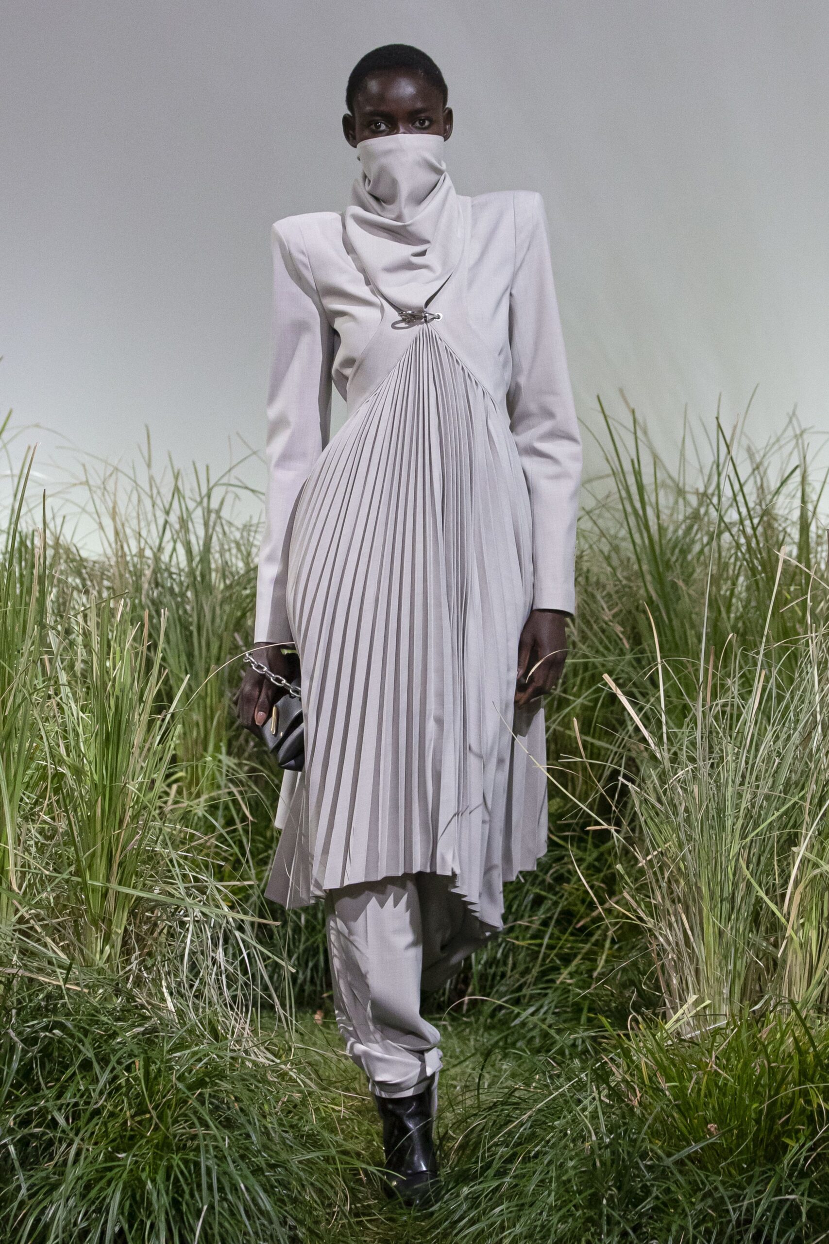 Off-White S/S 21 Look 9