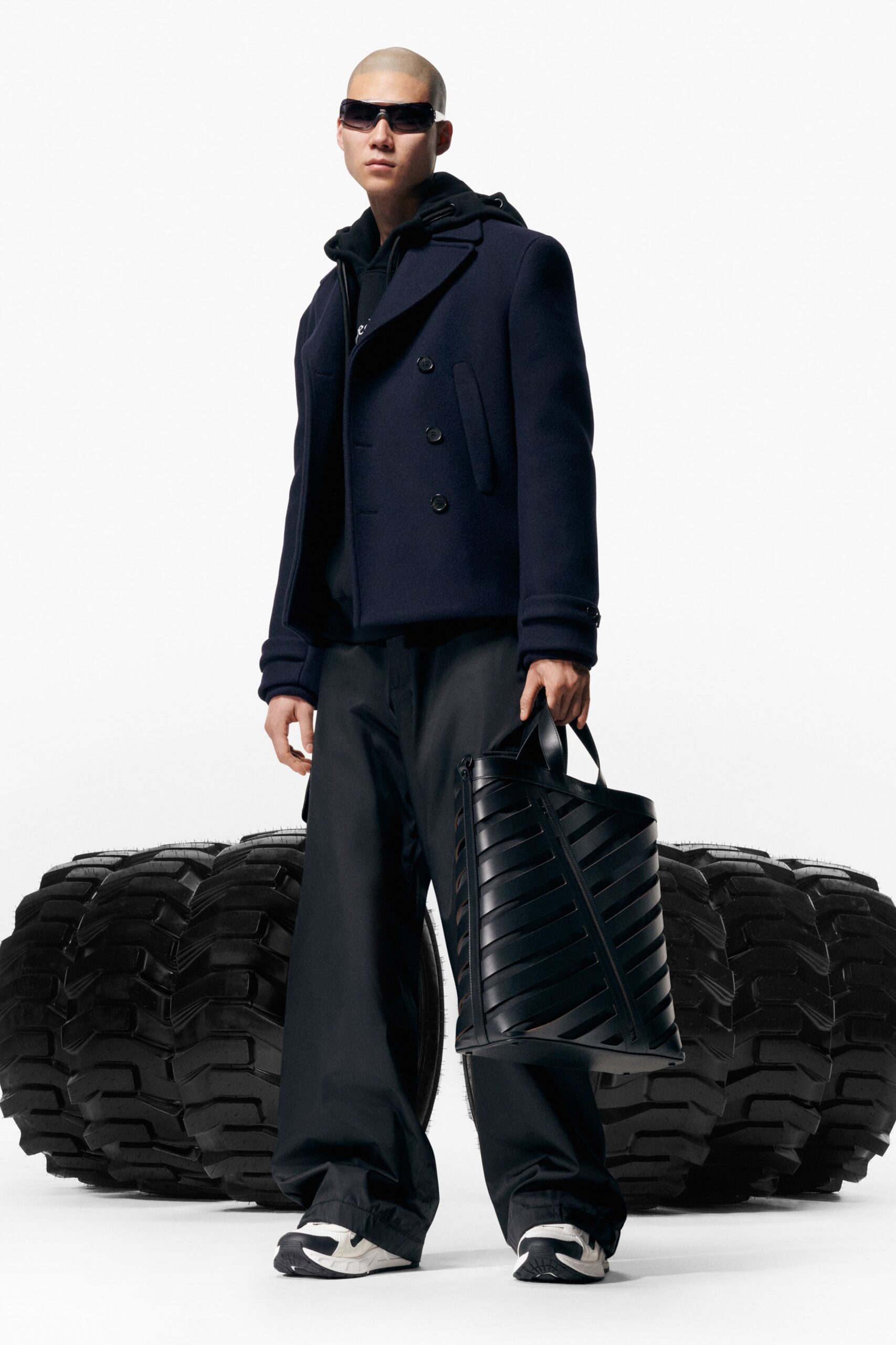 Off-White F/W 23 Look 9