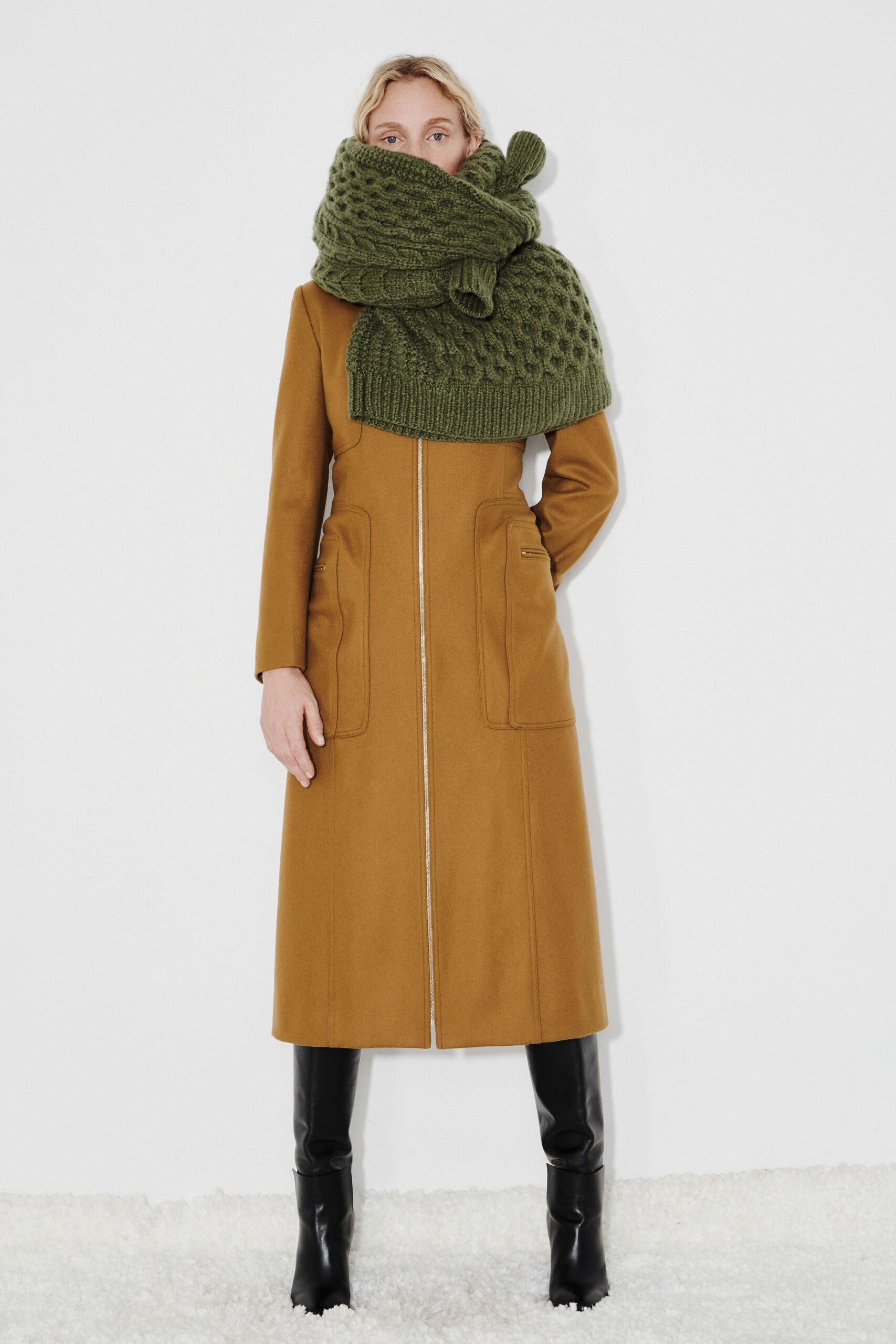 Partow F/W 19 Look 9