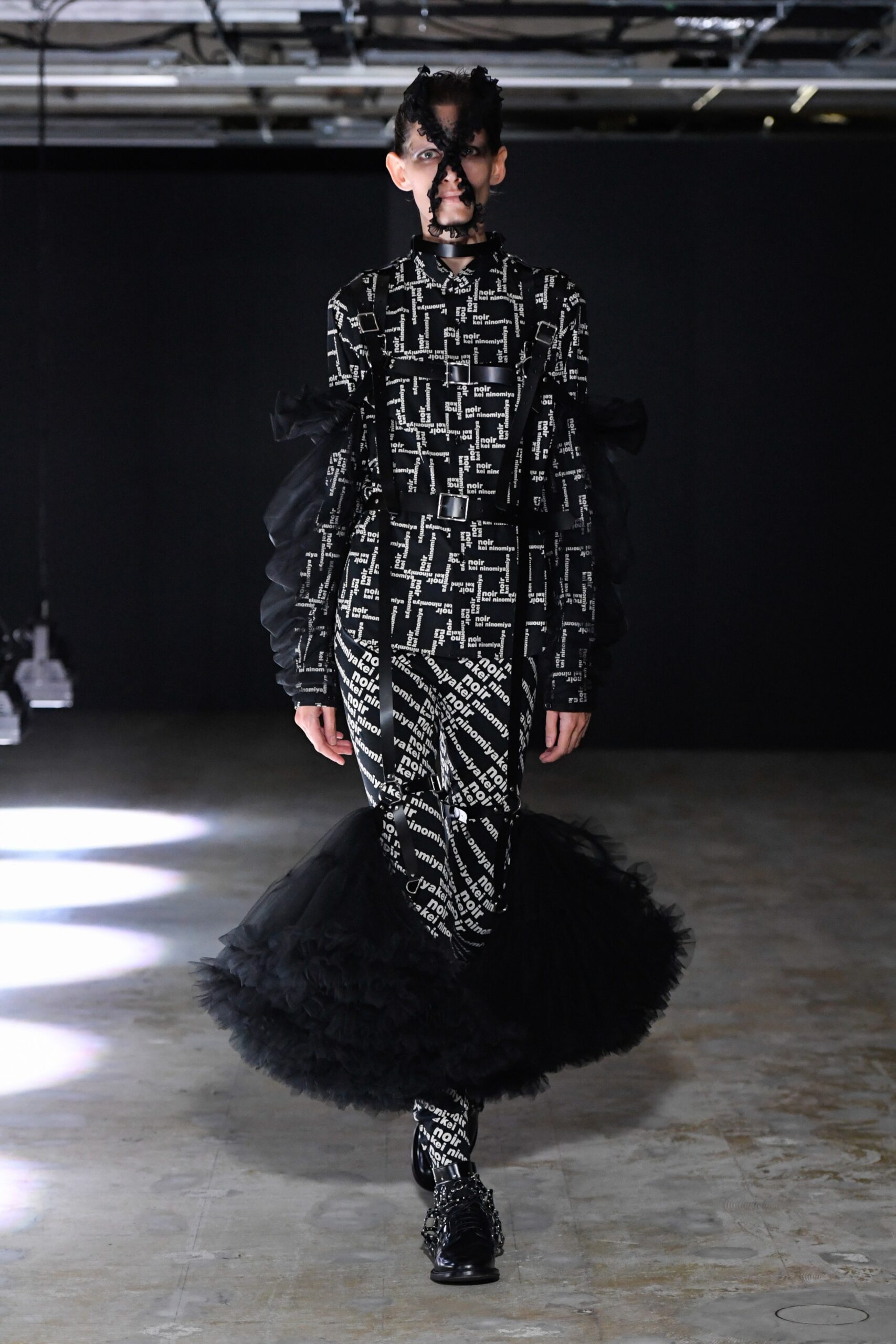 Noir Kei Ninomiya S/S 22 Look 10