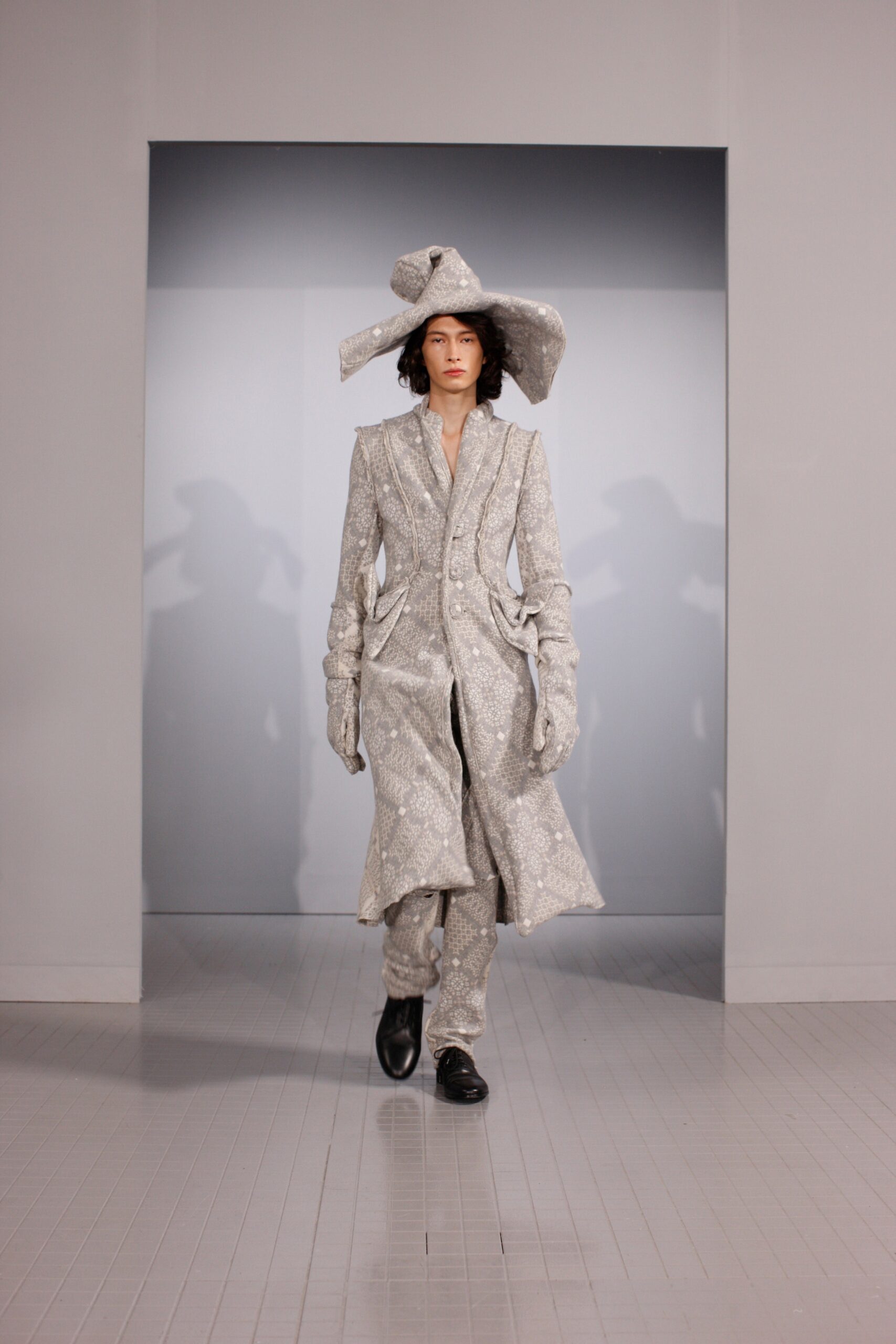 Paolo Carzana S/S 23 Look 10