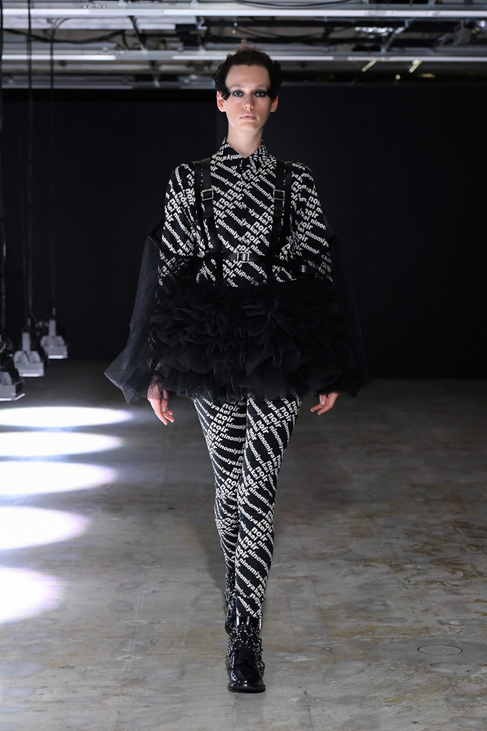 Noir Kei Ninomiya S/S 22 Look 11